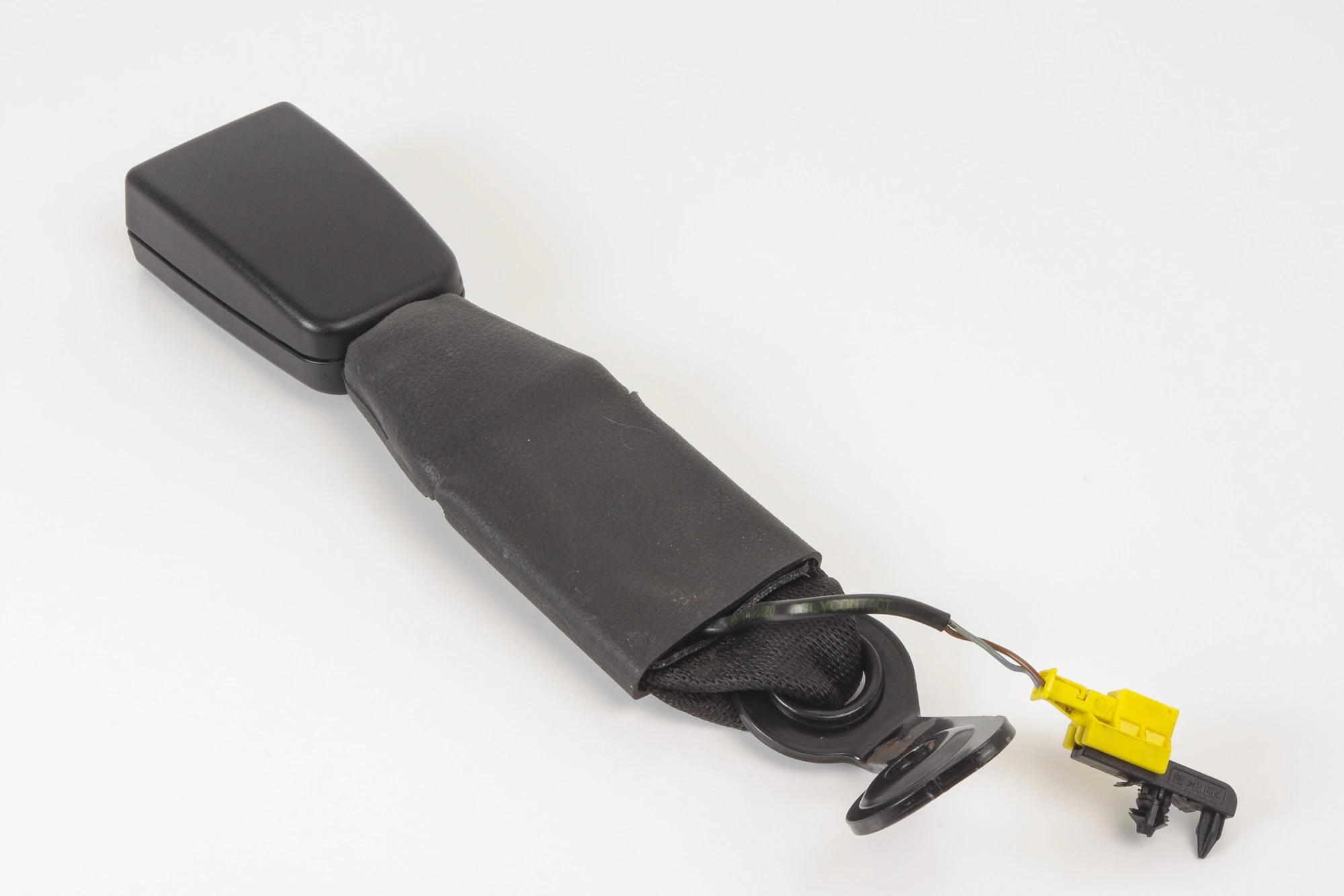 Mercedes 2048602669 Seat Belt Buckle - Middle Middle | W204 C