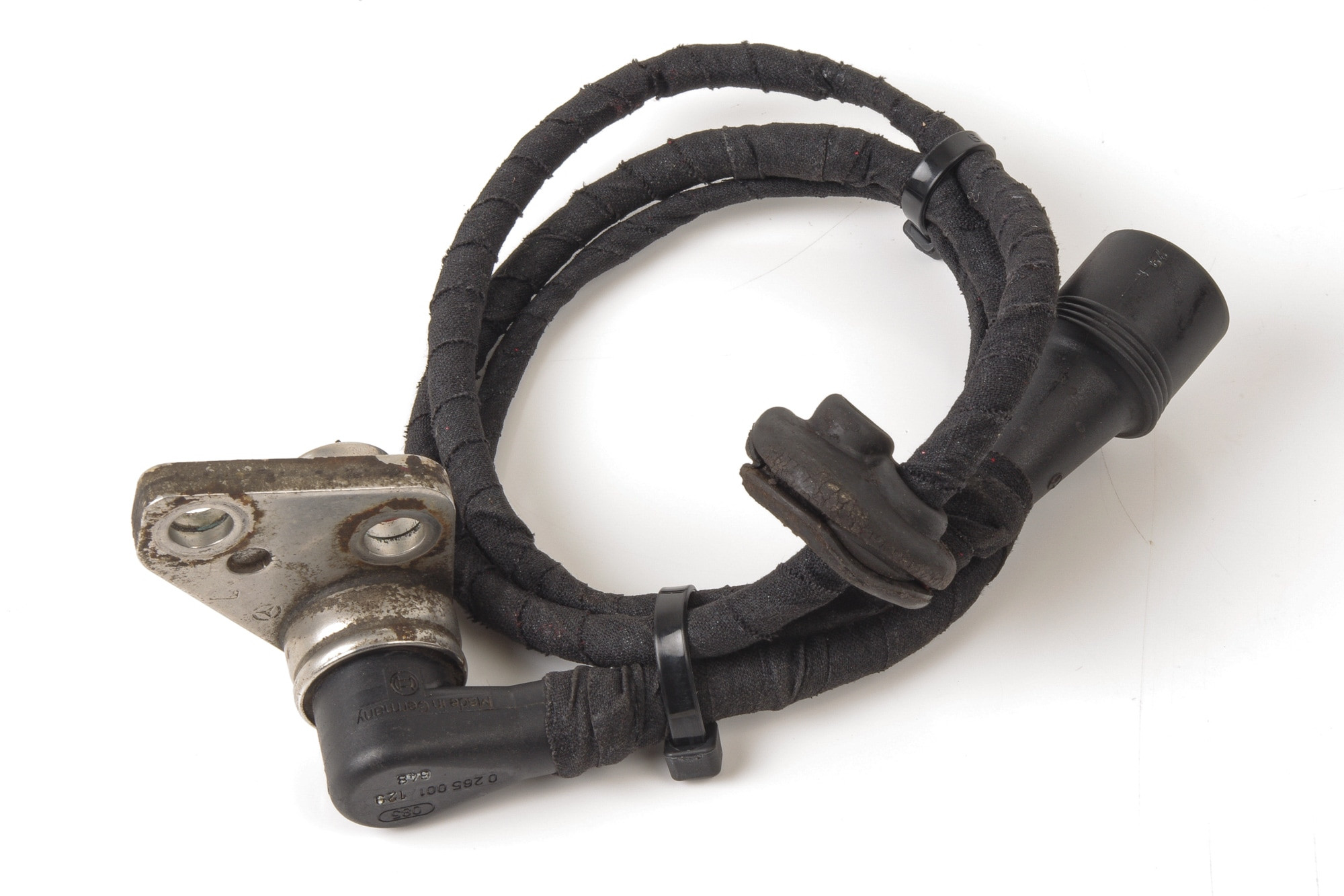 Mercedes 1075400217 ABS Sensor - Front Left | R107 SL W124 E W201 C