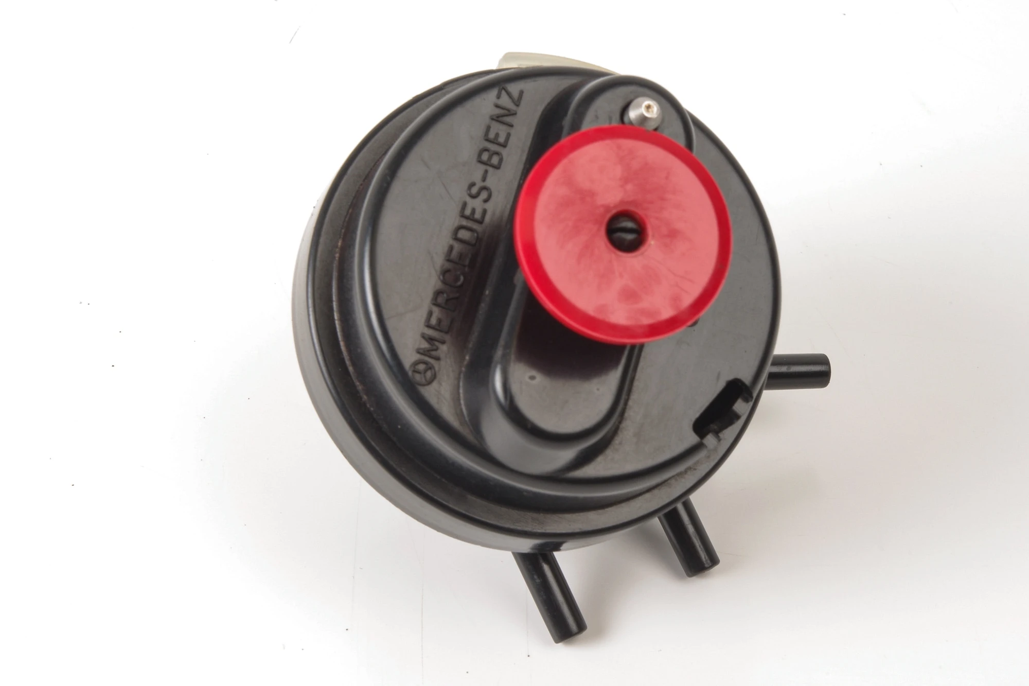 Mercedes 0018000575 Fuel Filler Cap Lock | R107 SL W126 V126 C126 S