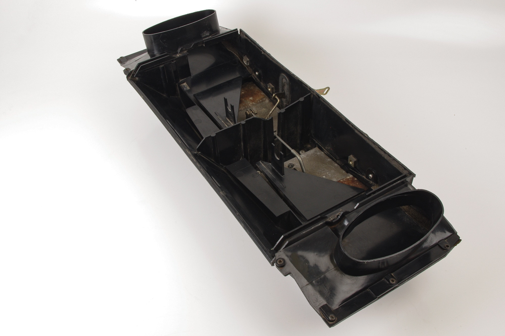 Mercedes 1078302545 Air Duct | C107 R107 SL W108 W109 W111 S