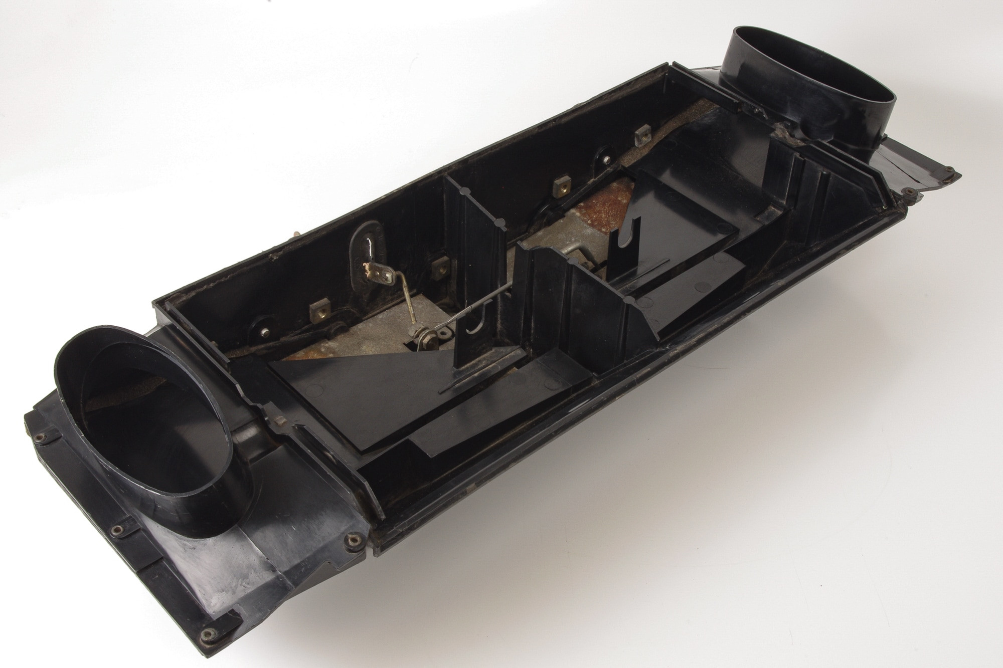 Mercedes 1078302545 Air Duct | C107 R107 SL W108 W109 W111 S