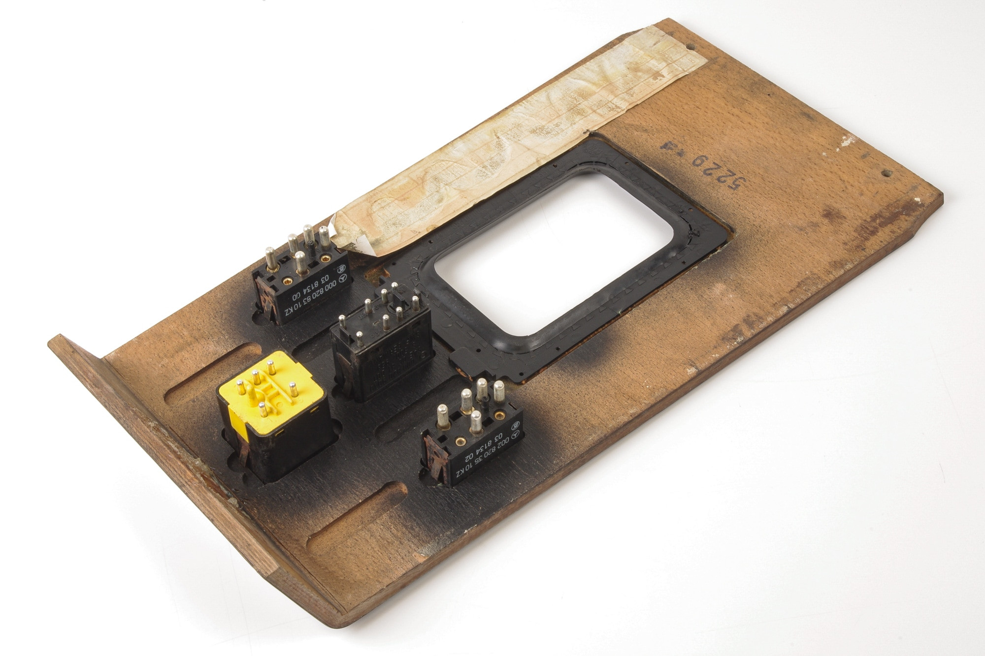 Mercedes 1076808908 Centre Console Trim | R107 SL