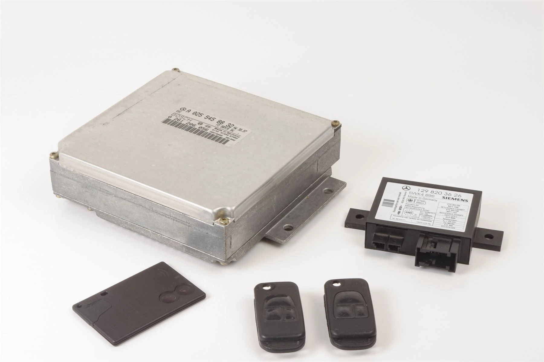 Mercedes 0255458832 Engine ECU Key Fob Coded Set | R129 SL C208 A208 CLK W210...