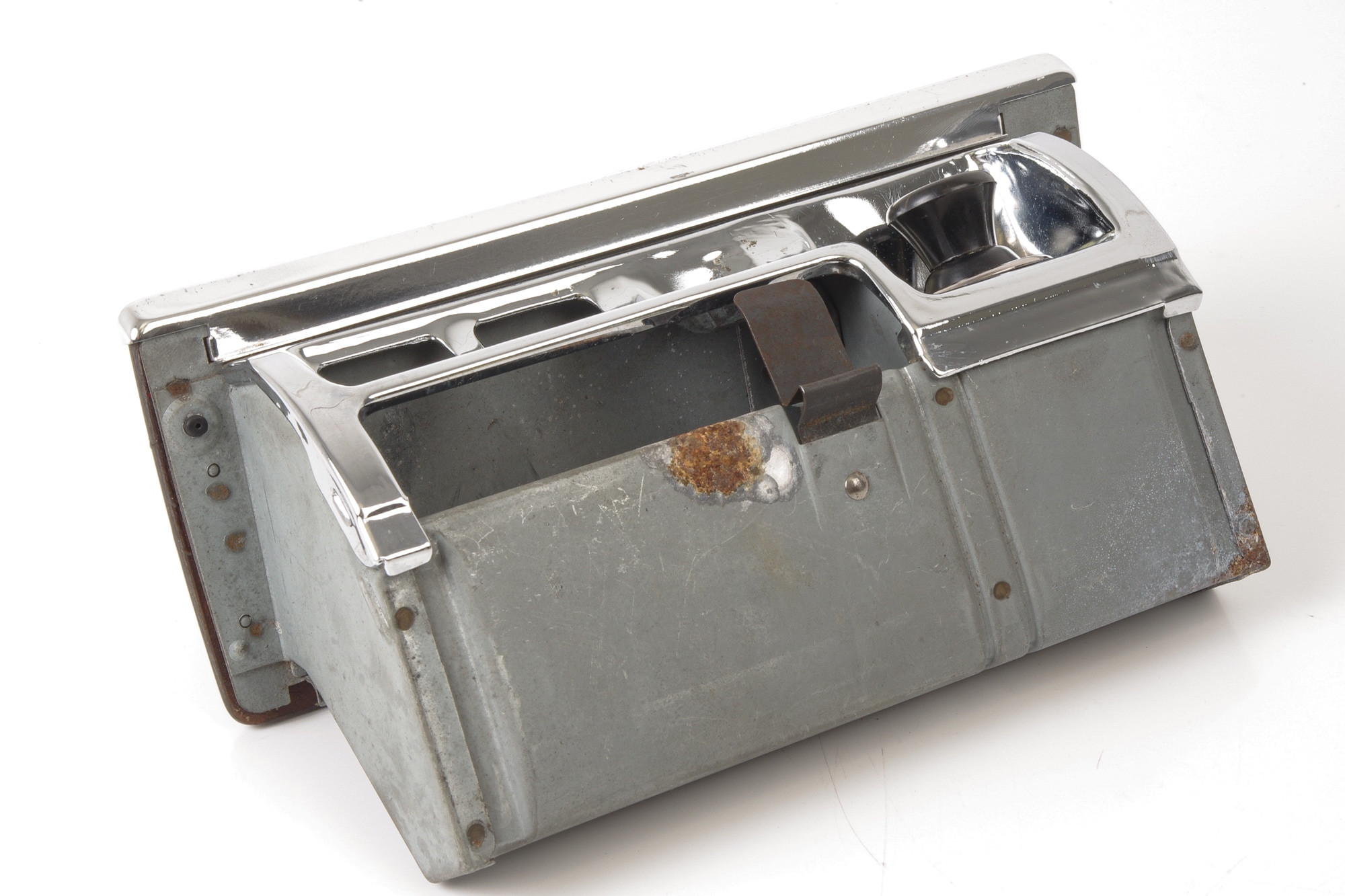 Mercedes 1168100430 Ashtray | C107 R107 SL W116 S