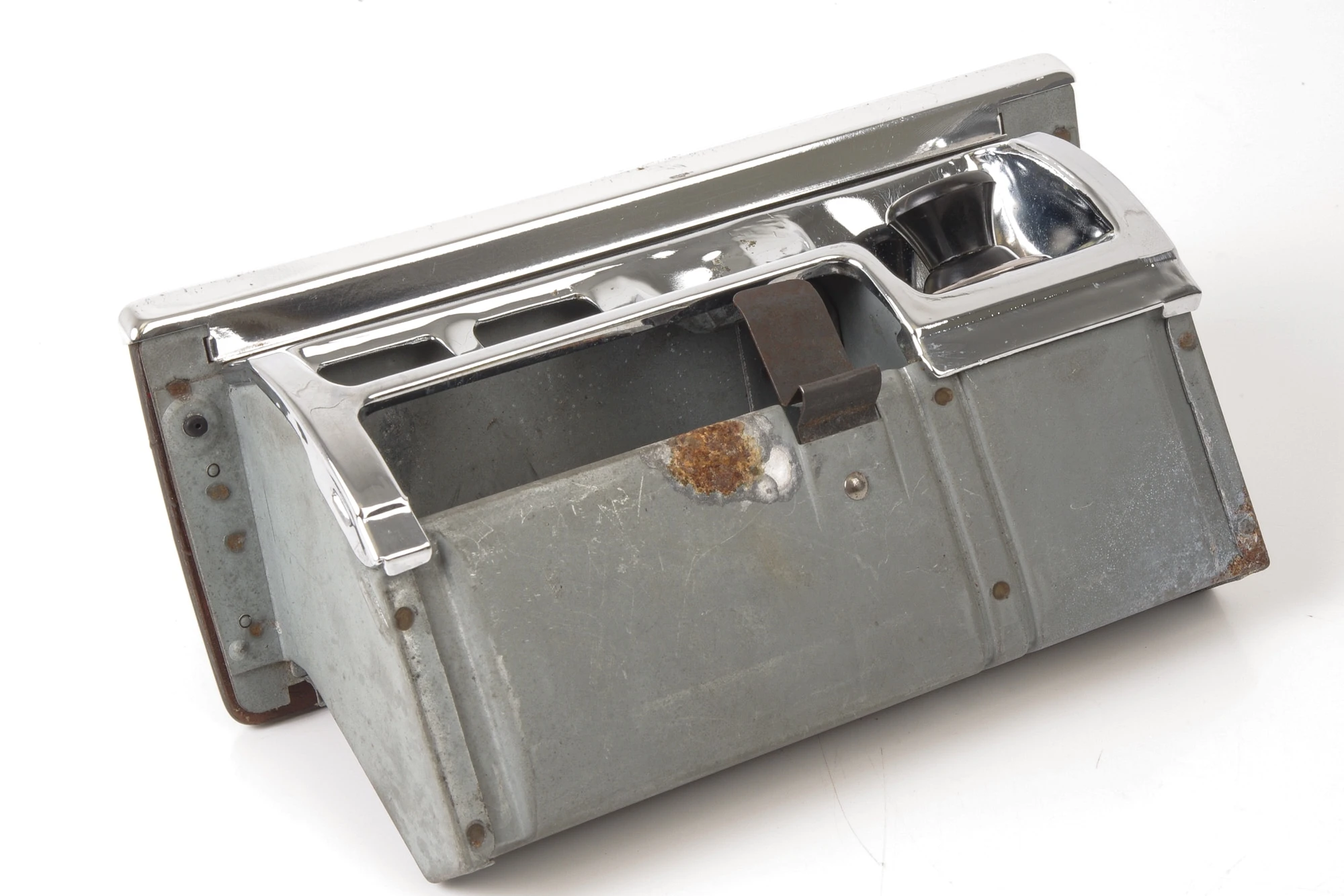 Mercedes 1168100430 Ashtray | C107 R107 SL W116 S