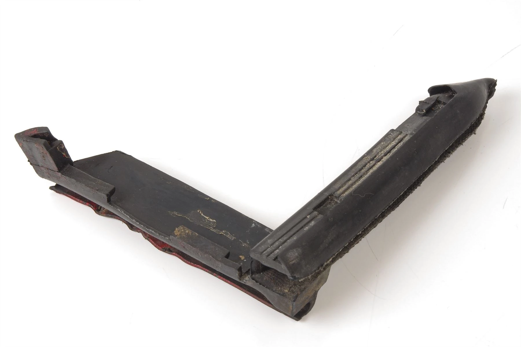 Mercedes 1077250225 Window Seal - Right | C107 R107 SL