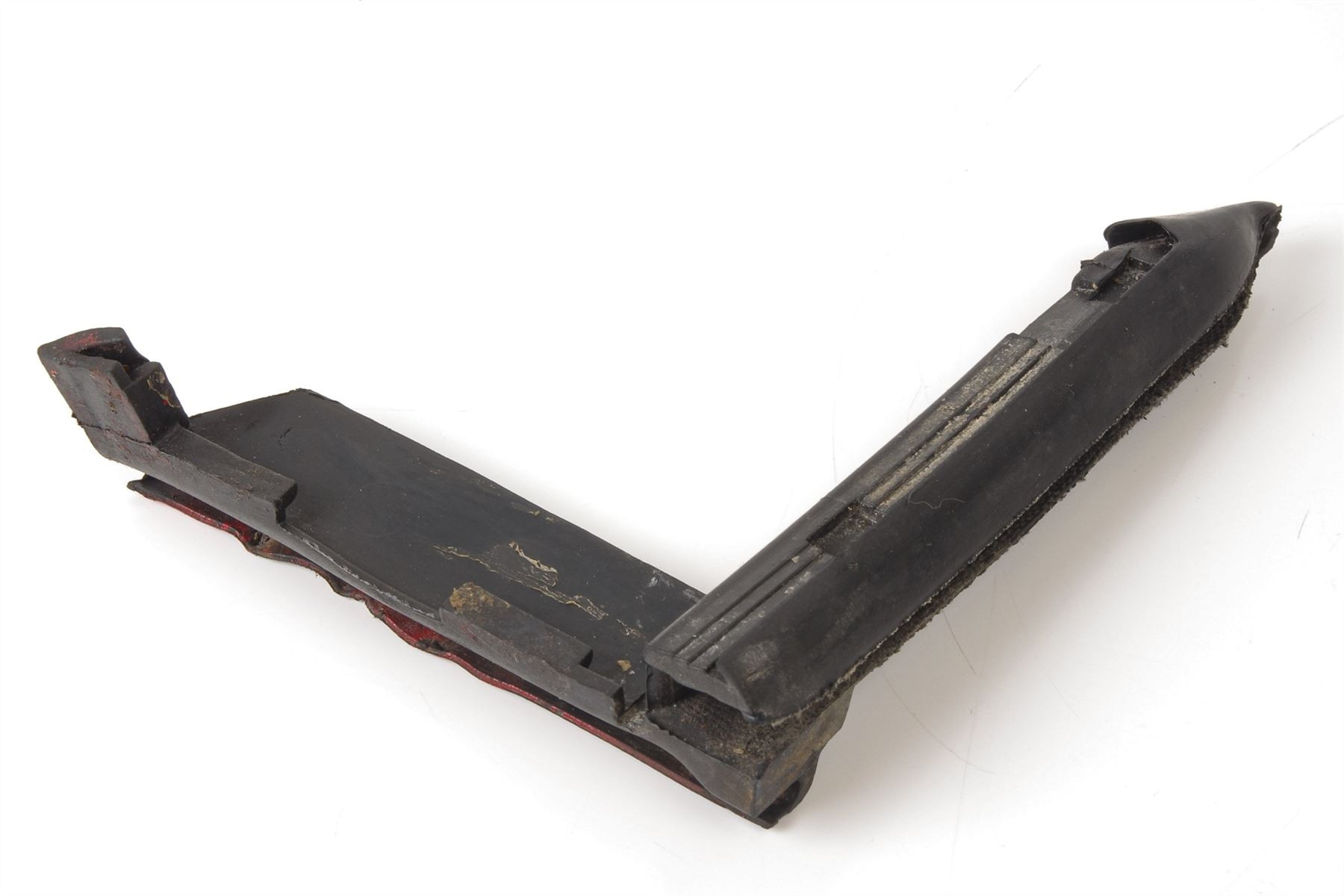 Mercedes 1077250225 Window Seal - Right | C107 R107 SL