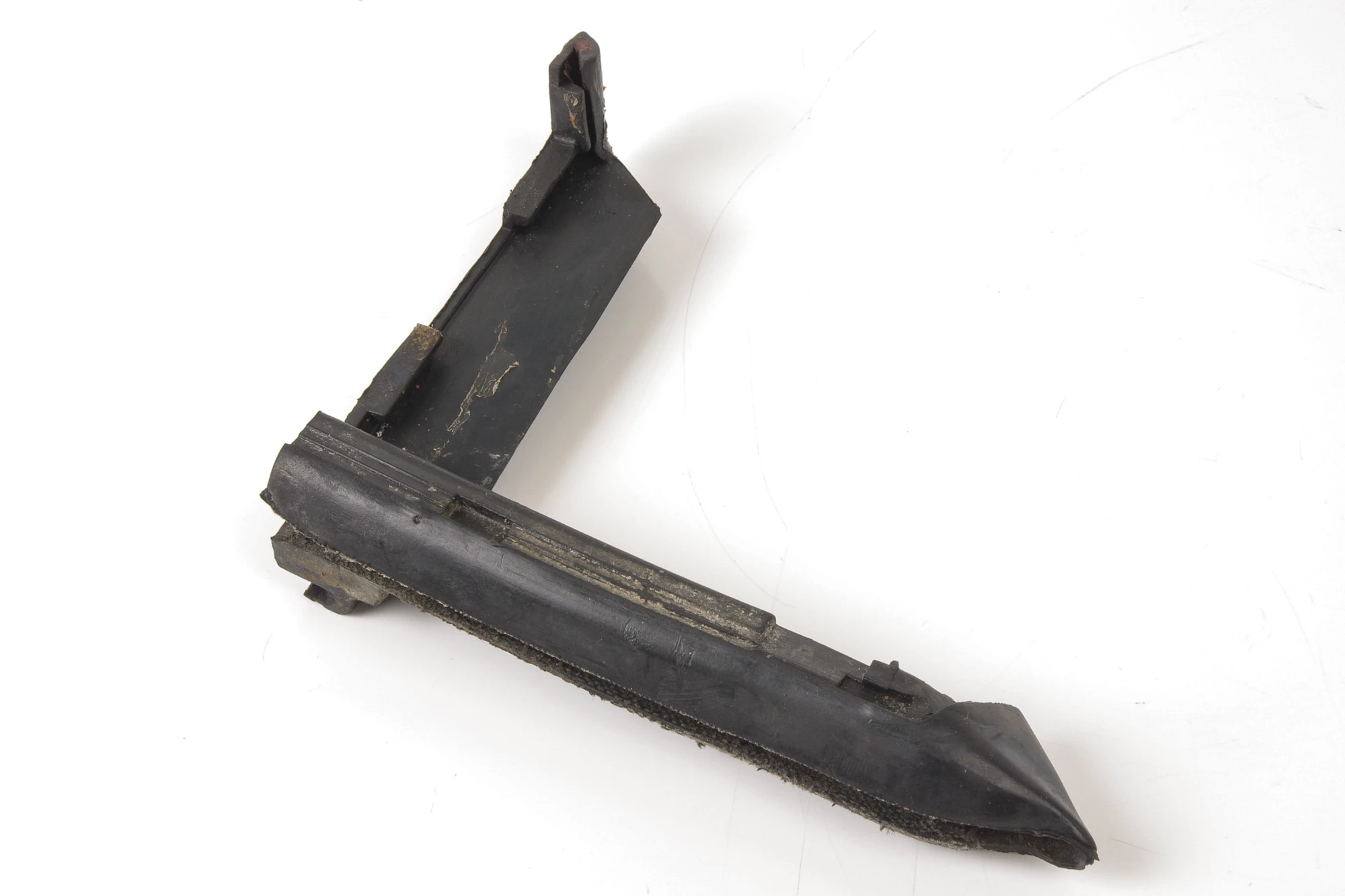 Mercedes 1077250225 Window Seal - Right | C107 R107 SL