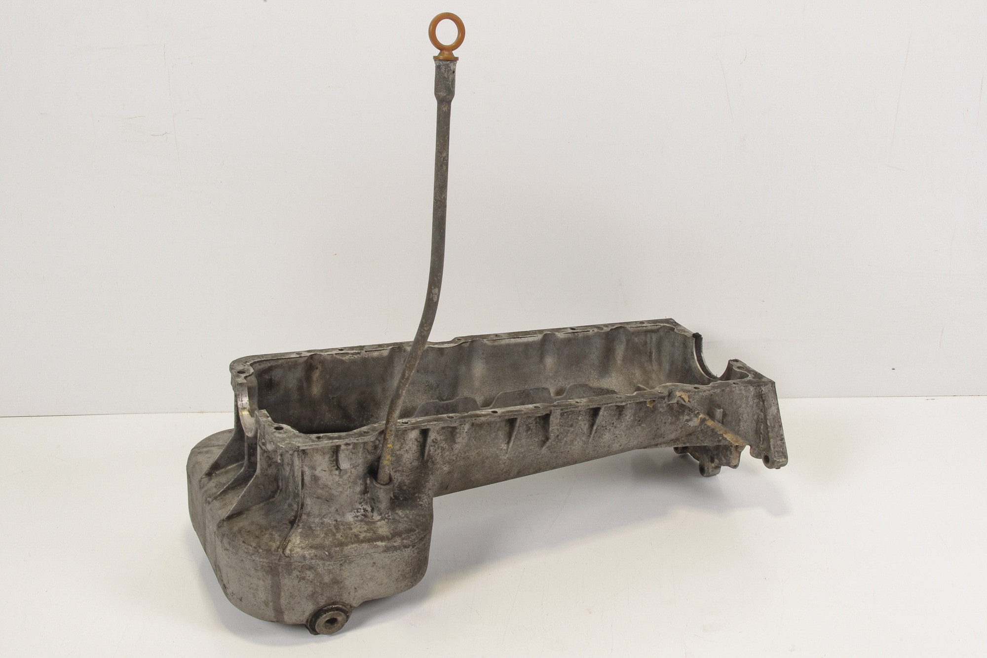 Mercedes 6170100913 Oil Sump | W123 V123 C123 S123 E W460 G