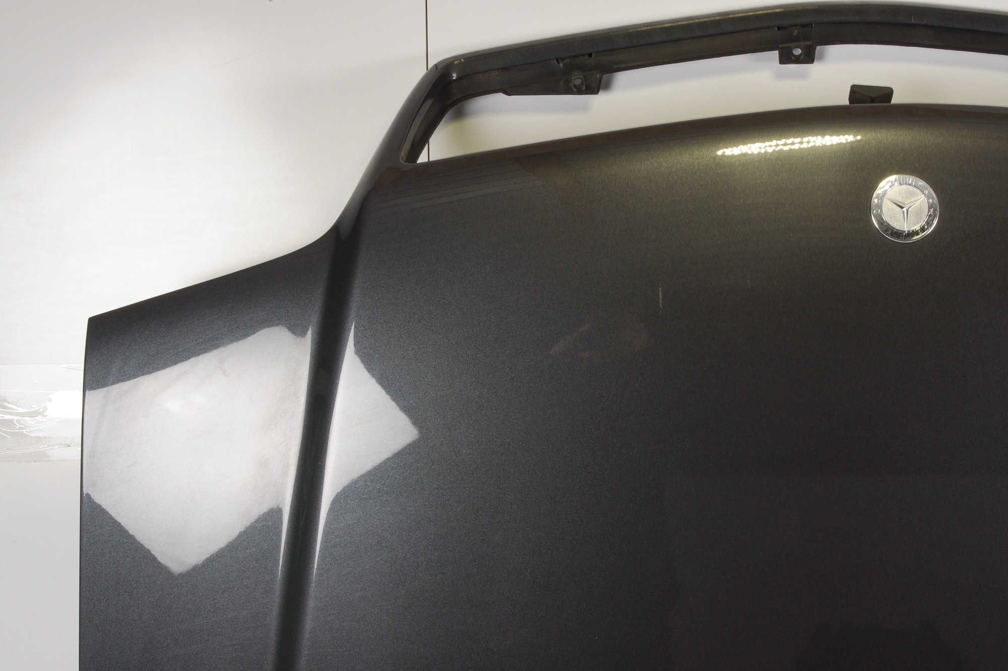 Mercedes 1298800557 Bonnet - Grey (a) | R129 SL