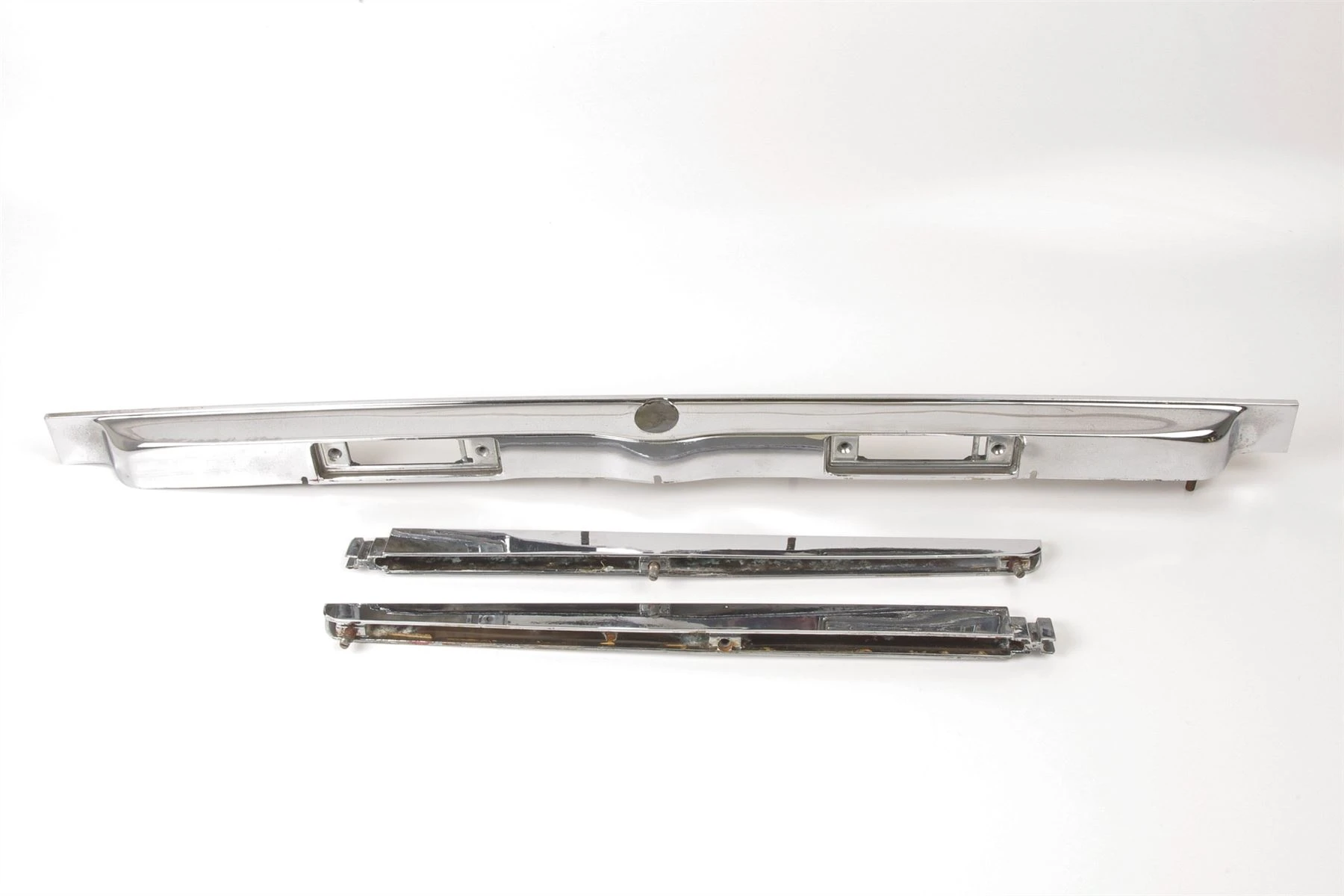 Mercedes 1076902480 Boot Chrome Trim Set x3 | C107 R107 SL