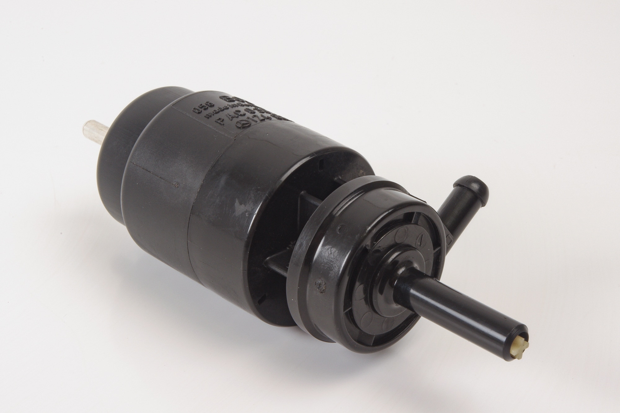 Mercedes 1248690621 Windscreen Washer Pump (a) | C107 R107 R129 SL W108 W109...