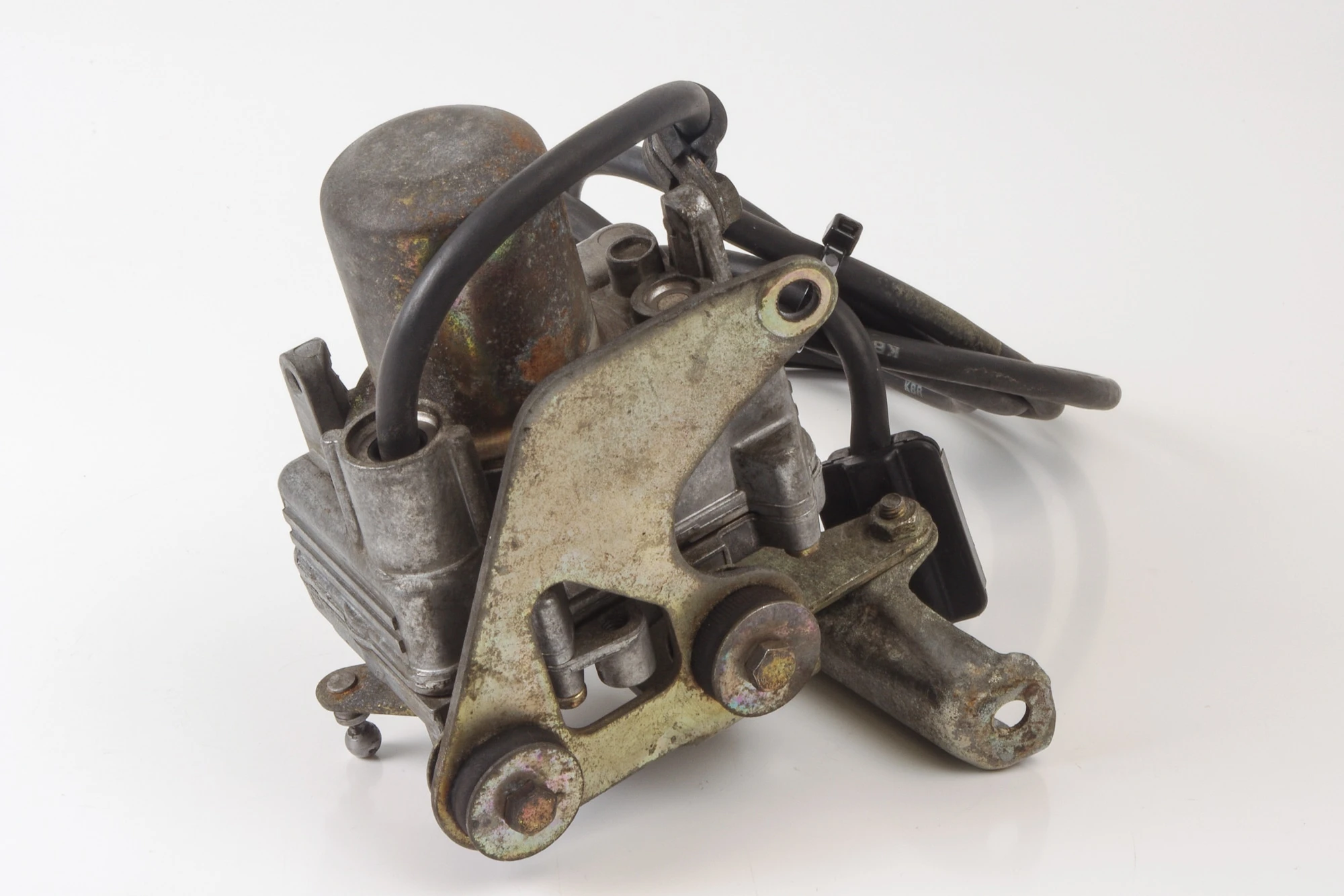 Mercedes 0005453365 Cruise Control Actuator (b) | W123 E R129 SL W463 G W638 V