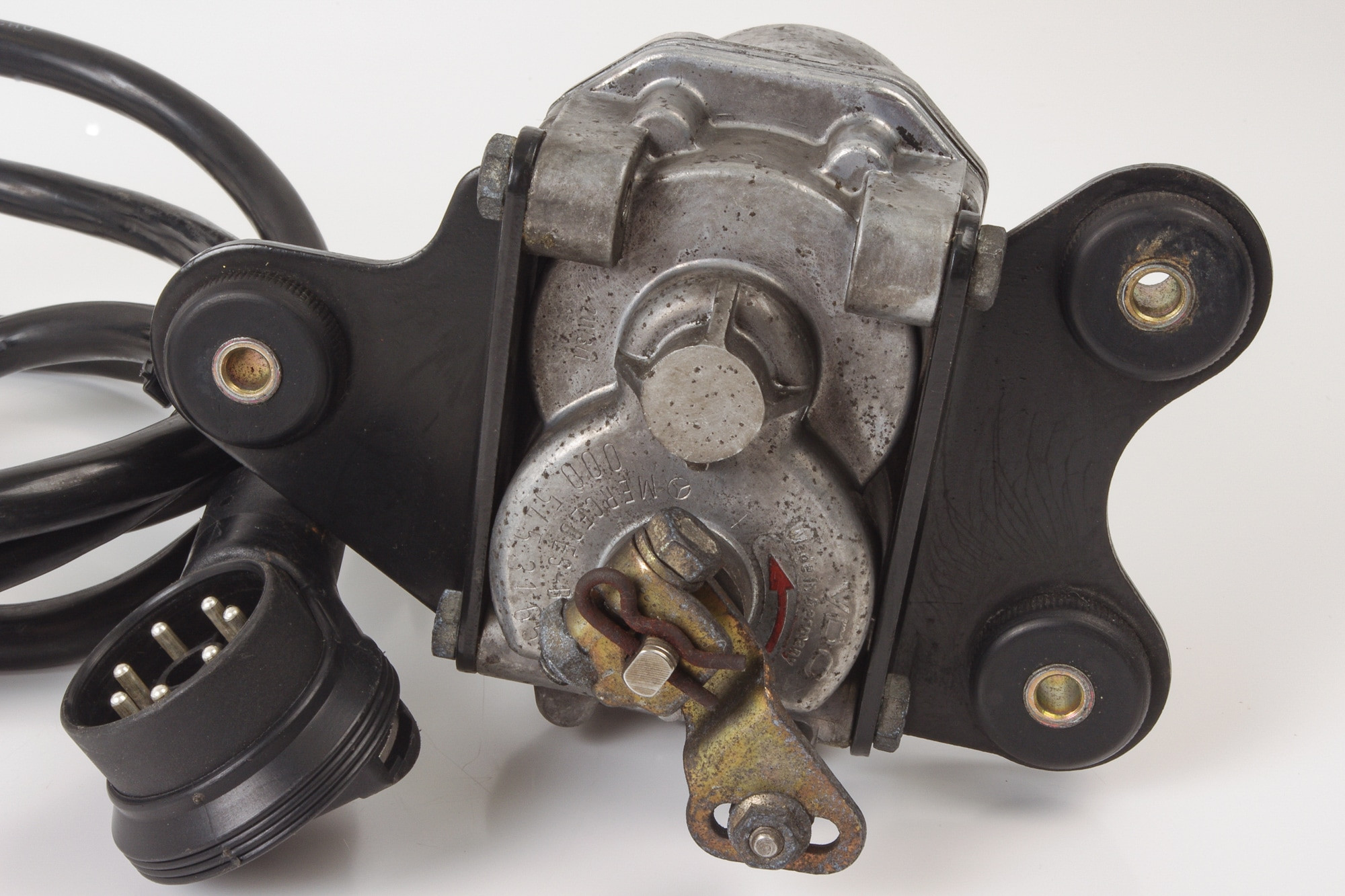 Mercedes 0005453165 ASR Actuator | R129 SL