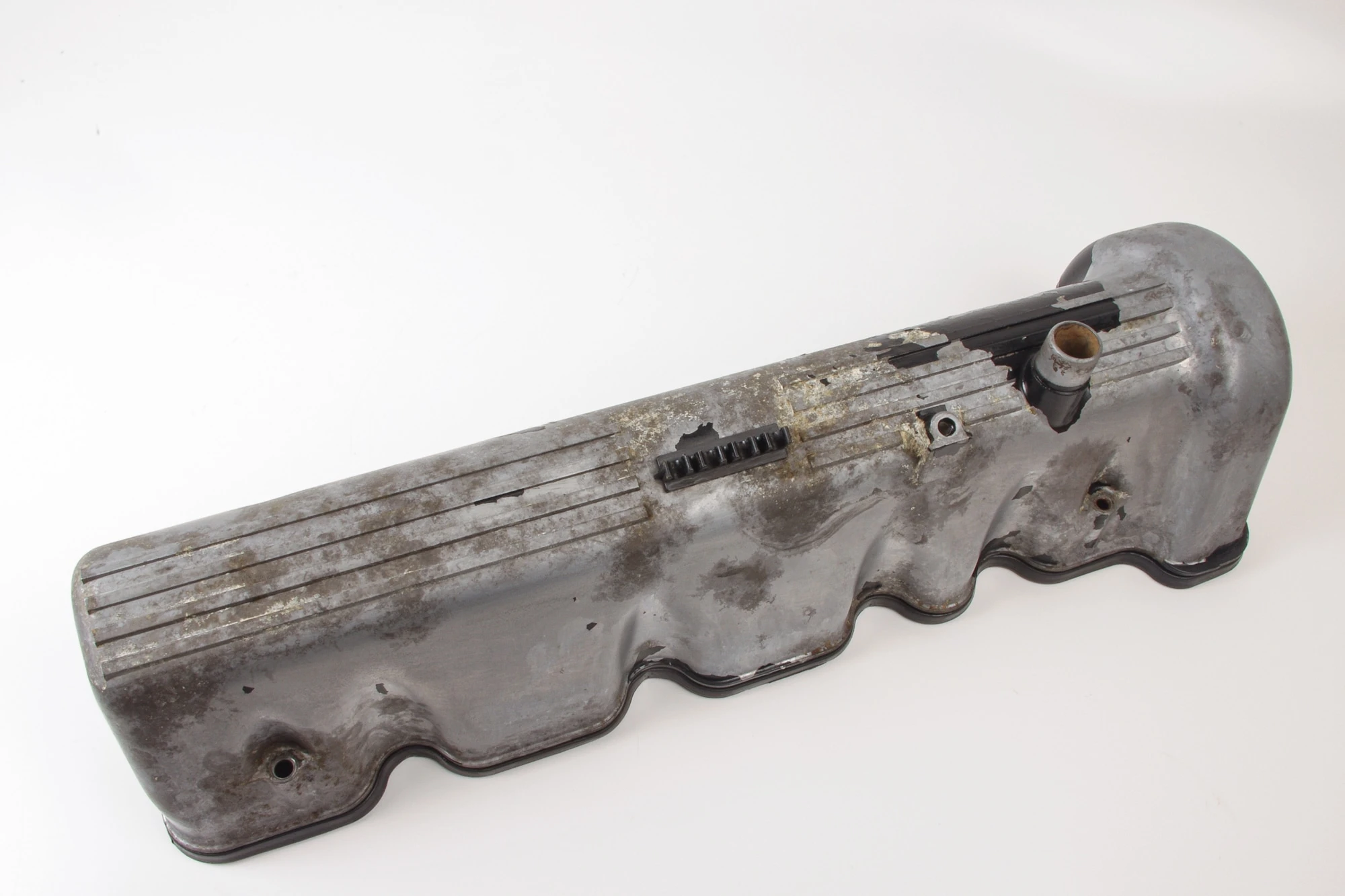 Mercedes 1170162105 Valve Cylinder Head Cover - Left | R107 SL W116 S