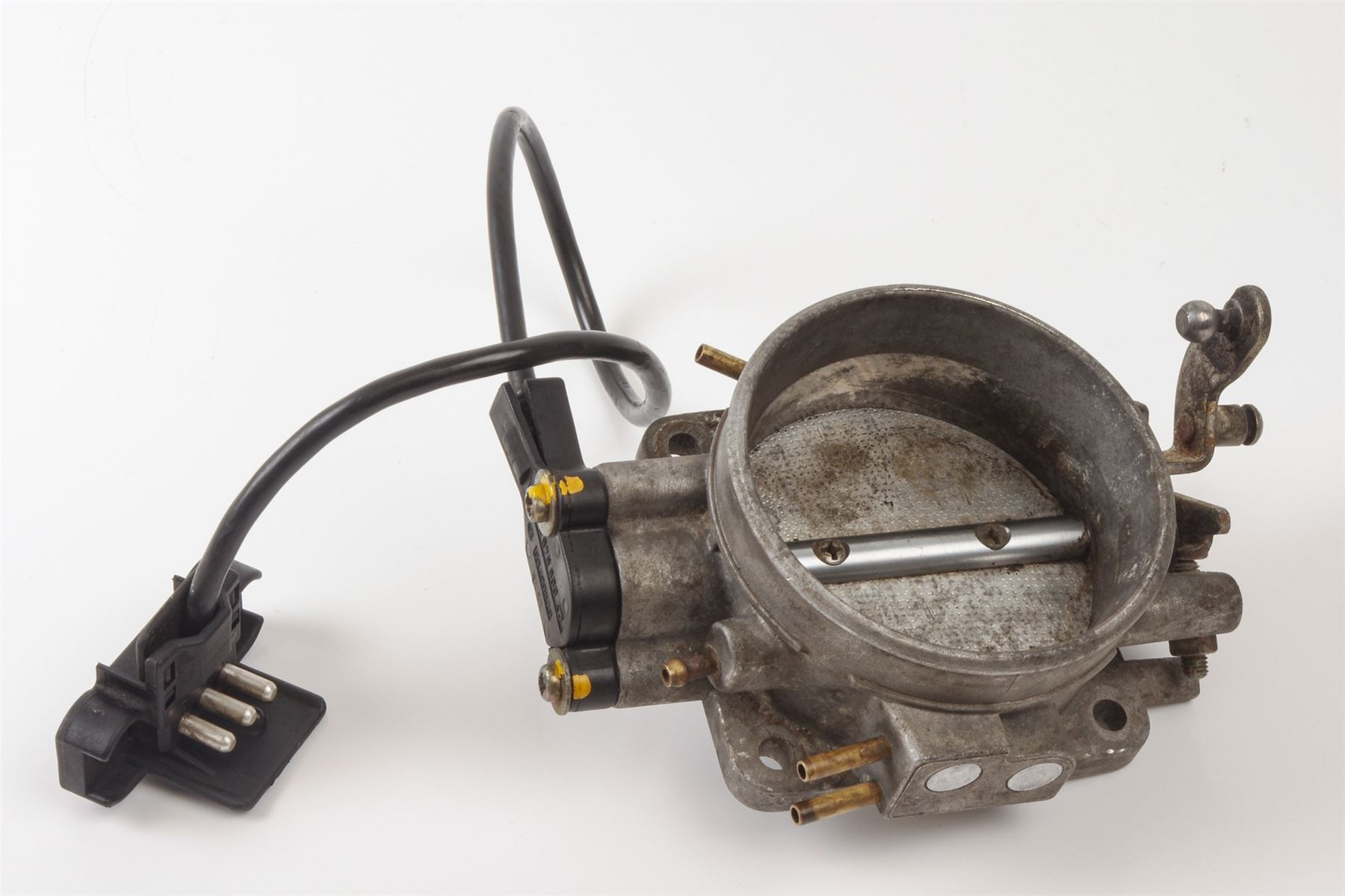 Mercedes 0011407753 Throttle Body | R107 SL W126 V126 C126 S W463 G