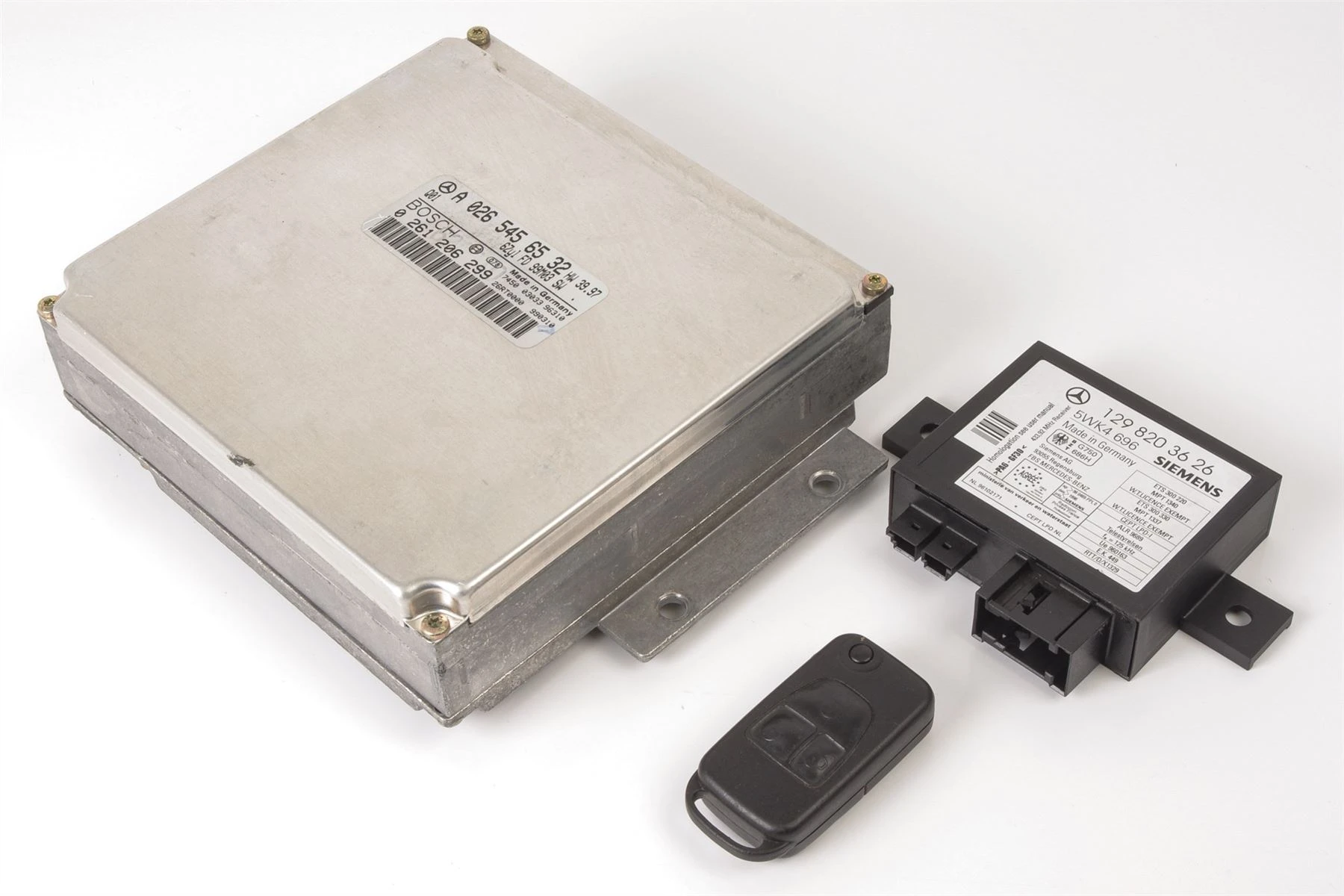 Mercedes 0265456532 Engine ECU Key Fob Coded Set (a) | R129 SL W202 C C208...