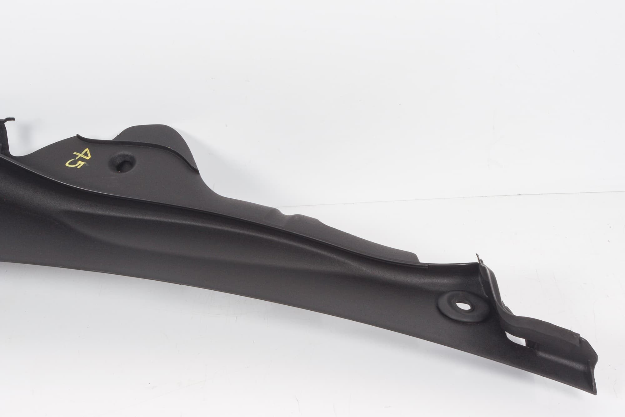 Mercedes 2308300513 Windscreen Drain | R230 SL