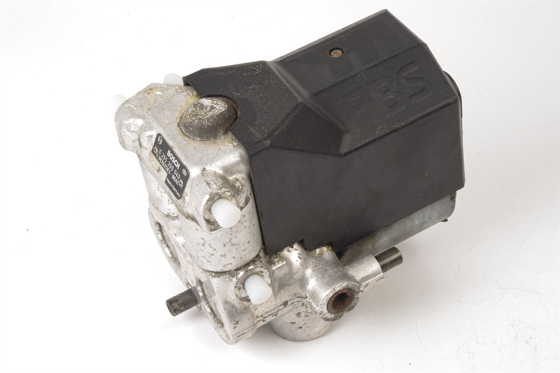 Mercedes 0014318012 ABS Pump | C107 R107 R129 SL W116 W126 W140 S W123 W124 E...
