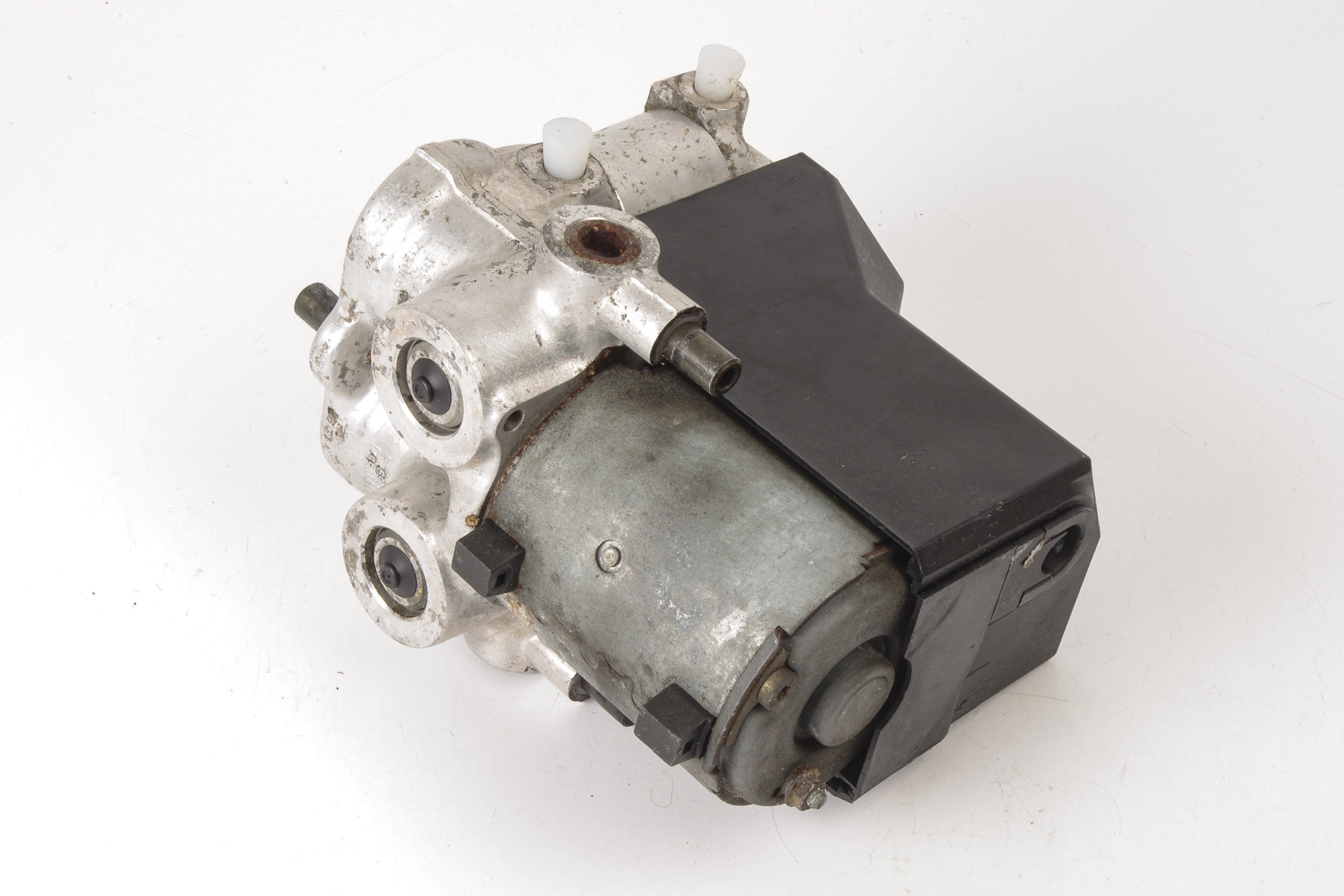 Mercedes 0014318012 ABS Pump | C107 R107 R129 SL W116 W126 W140 S W123 W124 E...