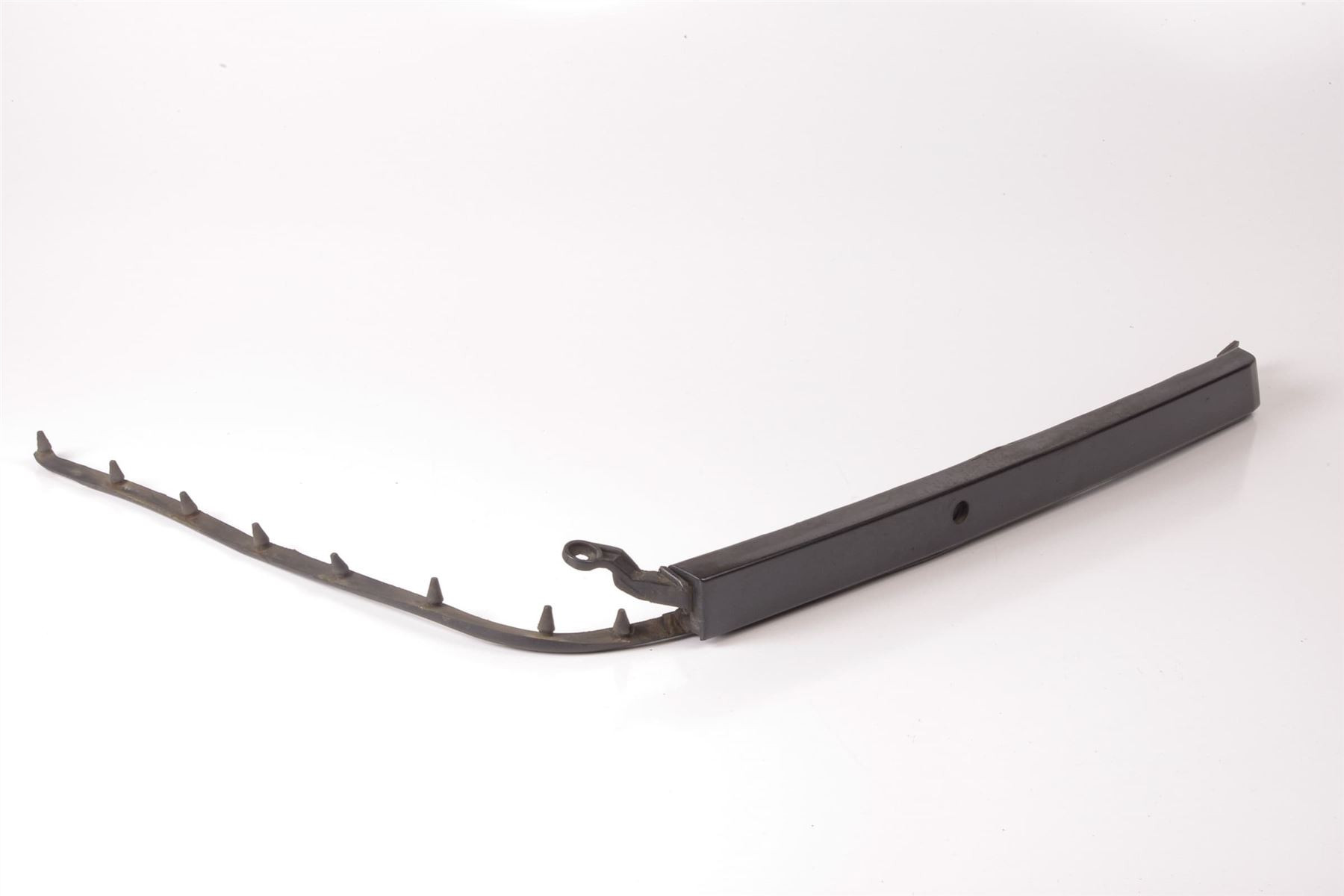 Mercedes 1408260677 Headlight Bezel - Right Black | W140 V140 S