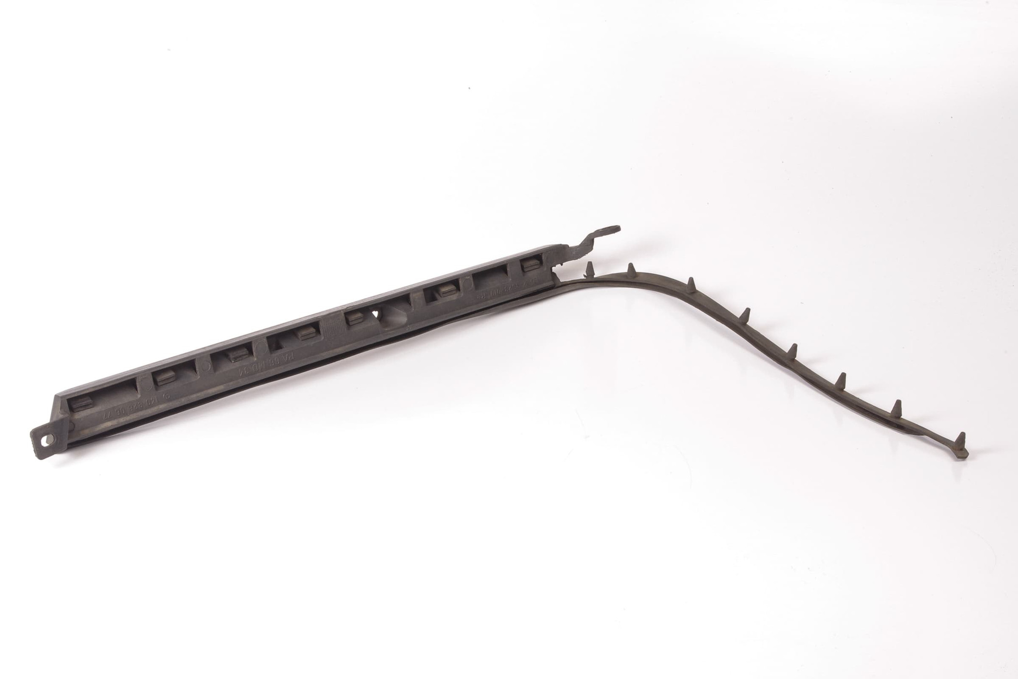 Mercedes 1408260677 Headlight Bezel - Right Black | W140 V140 S