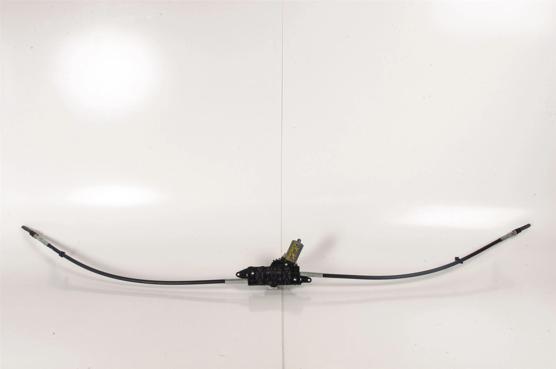 Mercedes 2308201942 Hat Tray Motor | R230 SL