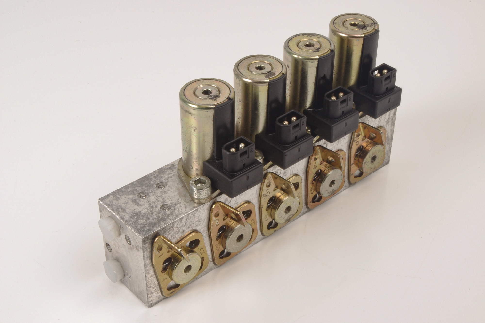 Mercedes 1298000178 Roof Hydraulic Valve Block - Front Left (b) | R129 SL