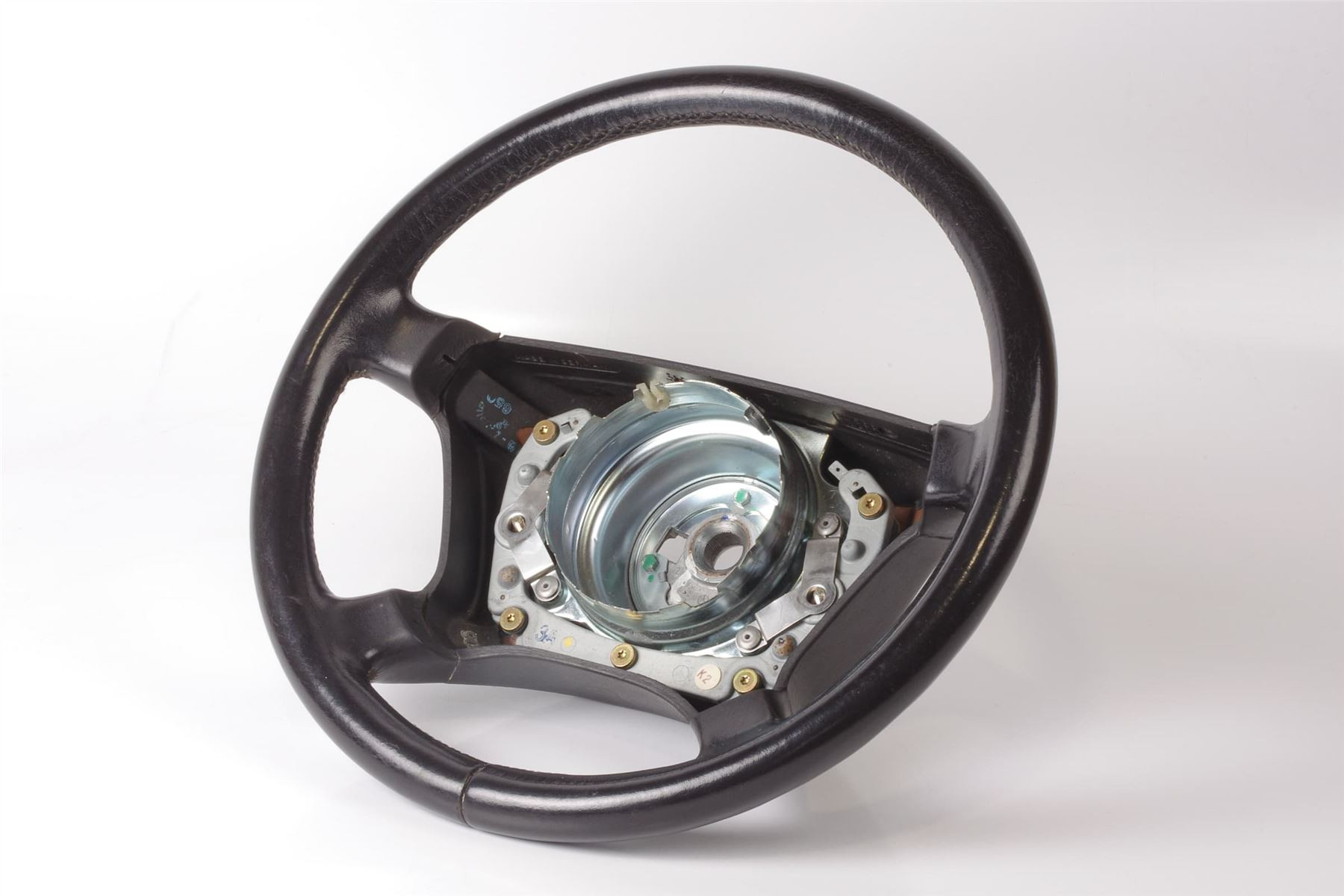 Mercedes 1404604603 Steering Wheel - Black (a) | C107 R107 R129 SL W123 W124...