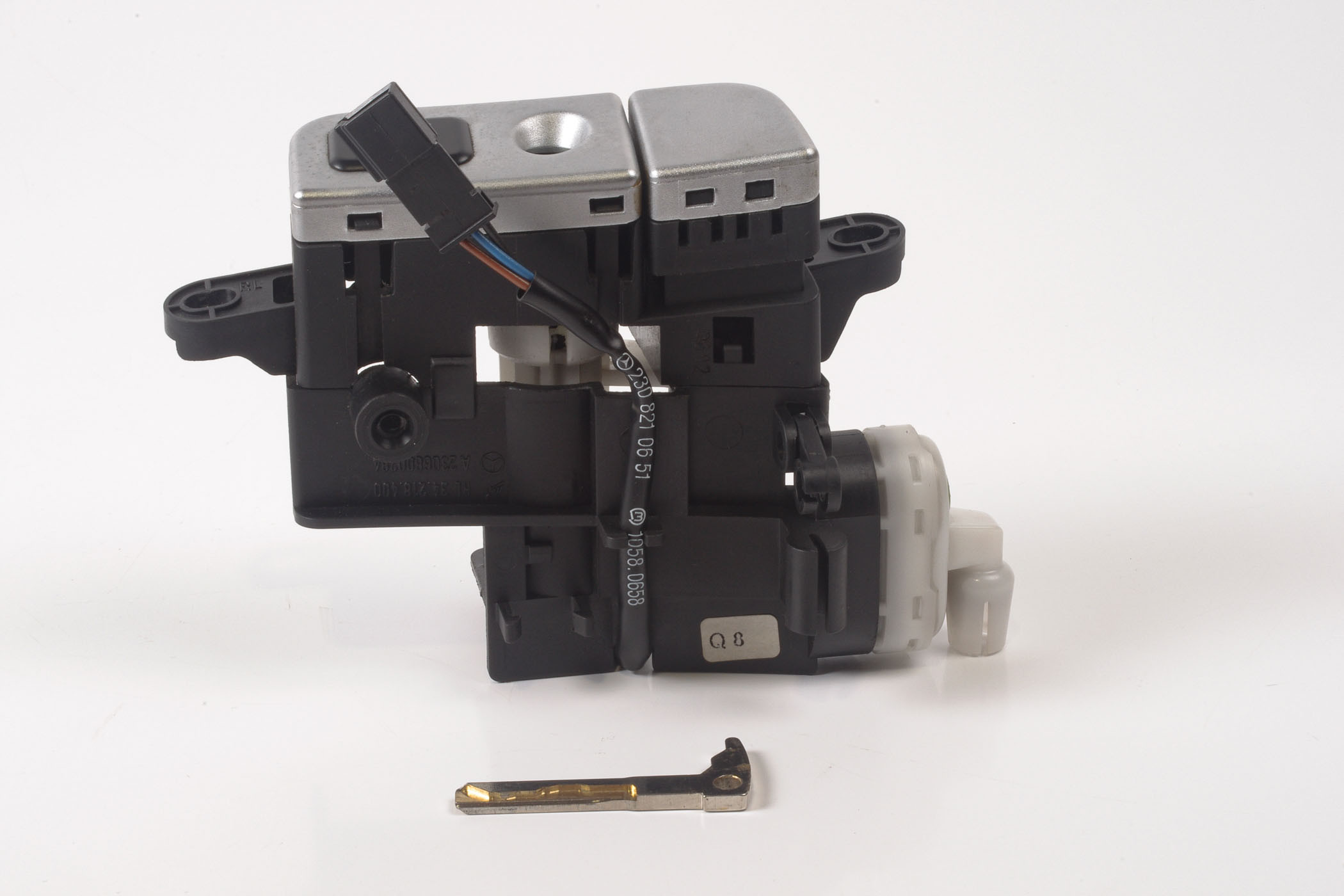 Mercedes 2306800284 Lock Set | R230 SL