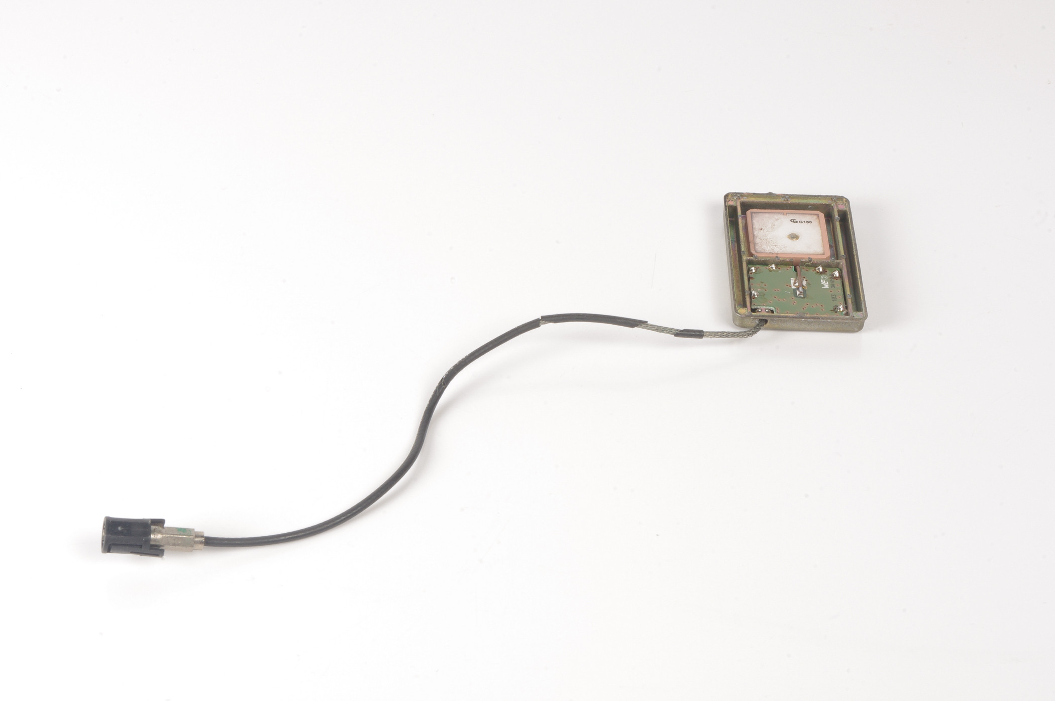 Mercedes 2308200875 Antenna Receiver | R230 SL
