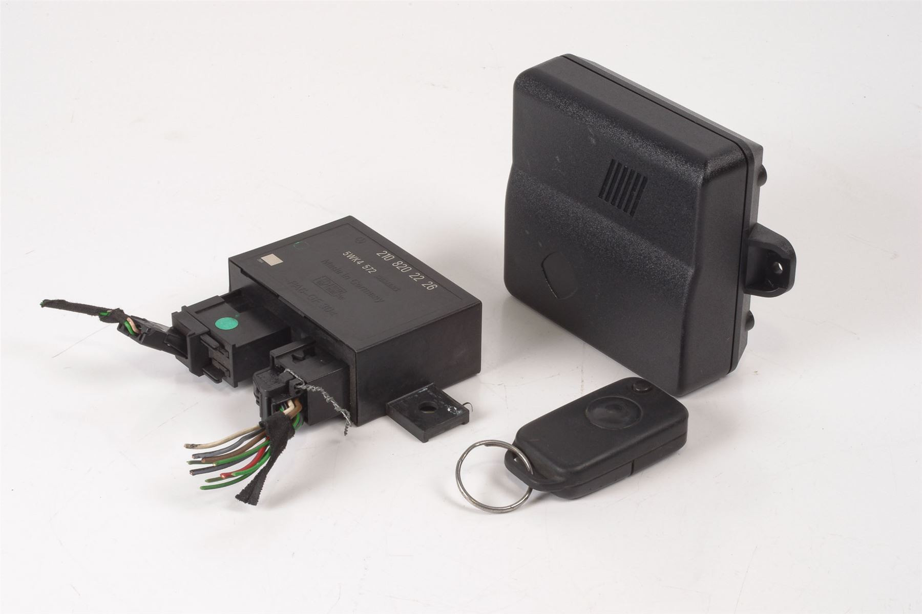 Mercedes 2108202226 Infrared Control Unit Key Fob Coded Set | R129 SL W463 G