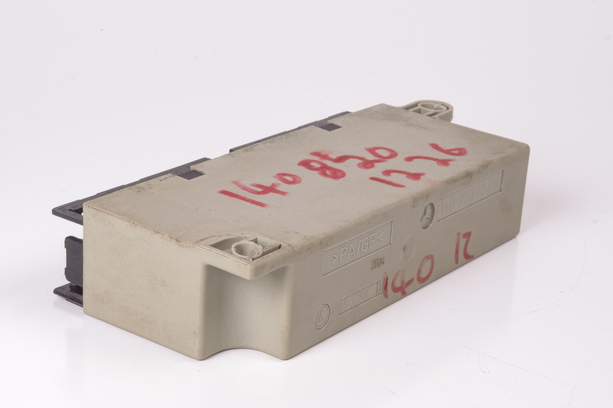 Mercedes 1408201226 Seat Adjust Relay | W140 V140 S