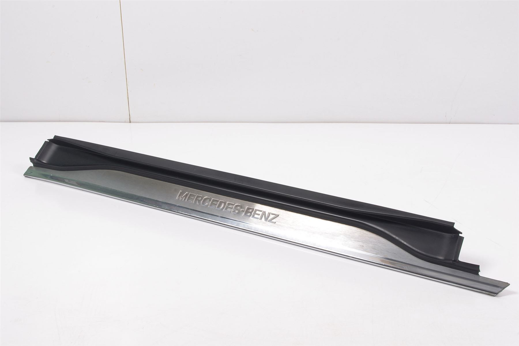 Mercedes 1296800435 Door Sill - Right Black | R129 SL
