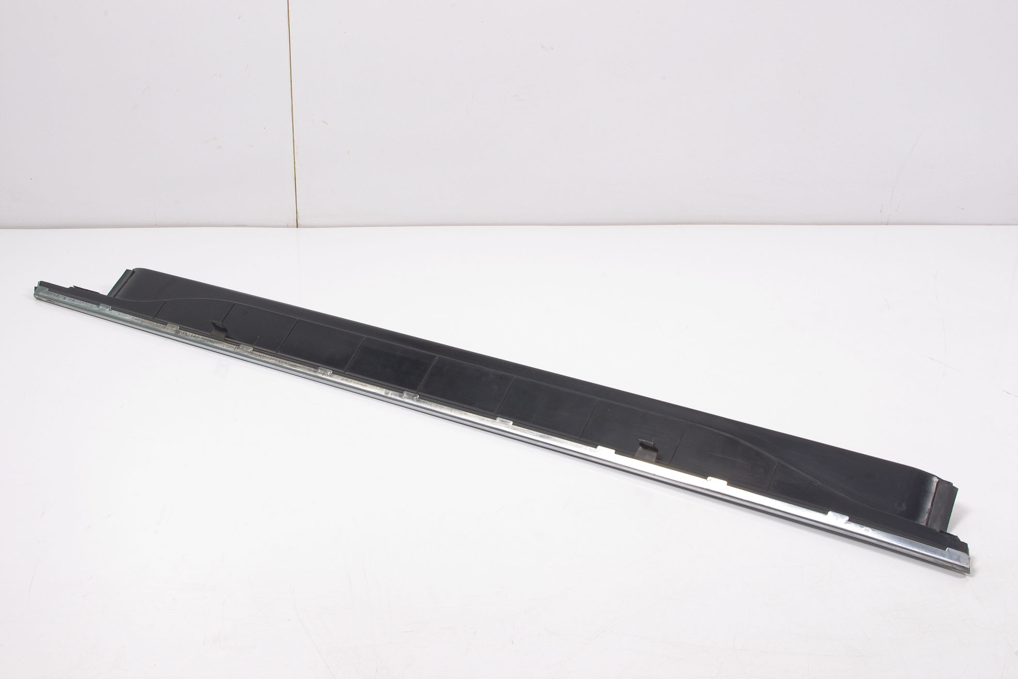 Mercedes 1296800435 Door Sill - Right Black | R129 SL