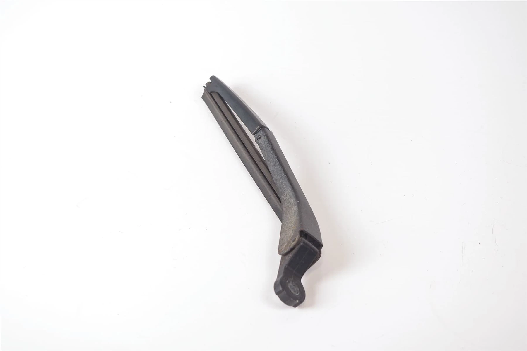 Mercedes 1408202544 Headlight Wiper Arm - Left | C140 S