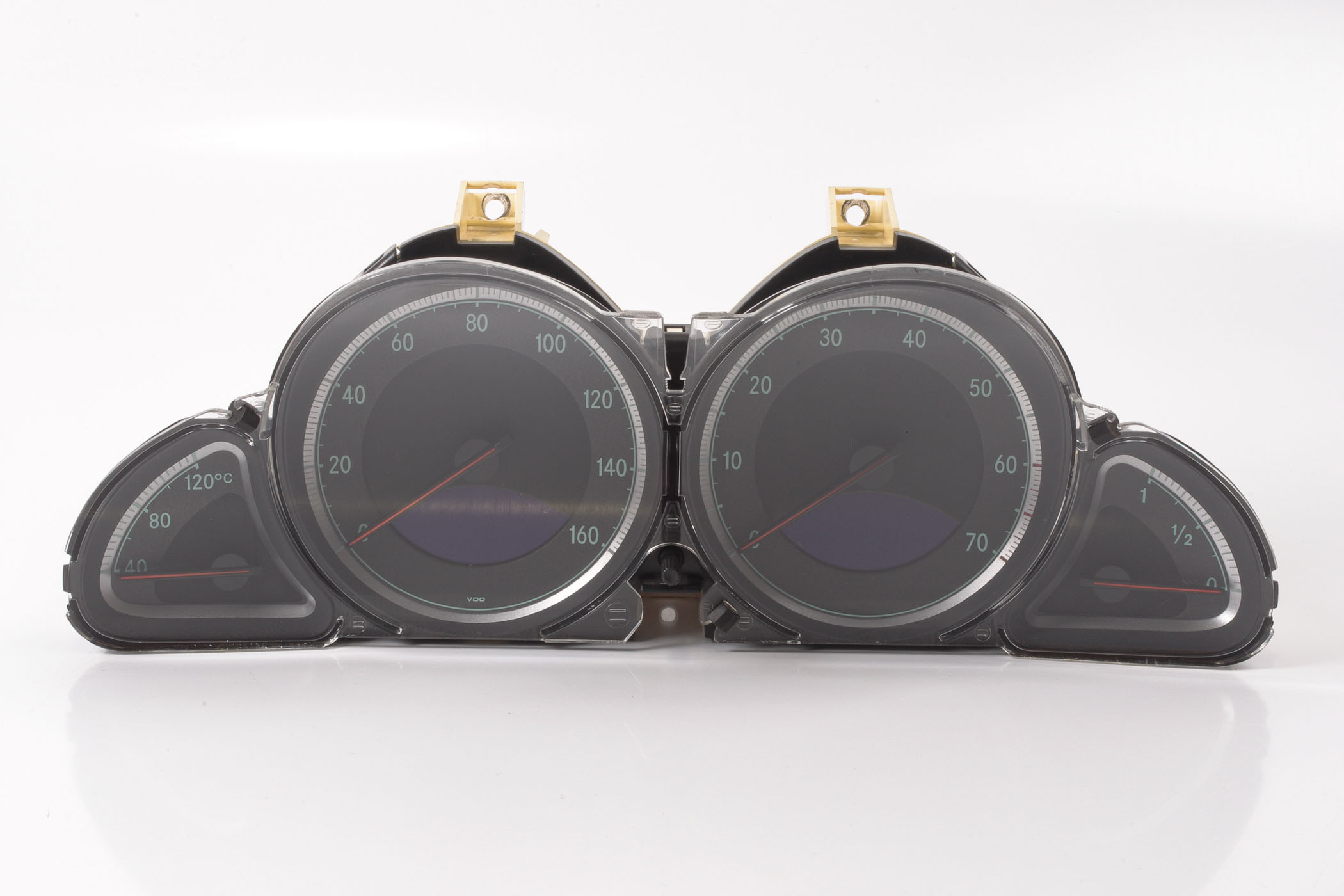 Mercedes 2305407811 Instrument Cluster | R230 SL