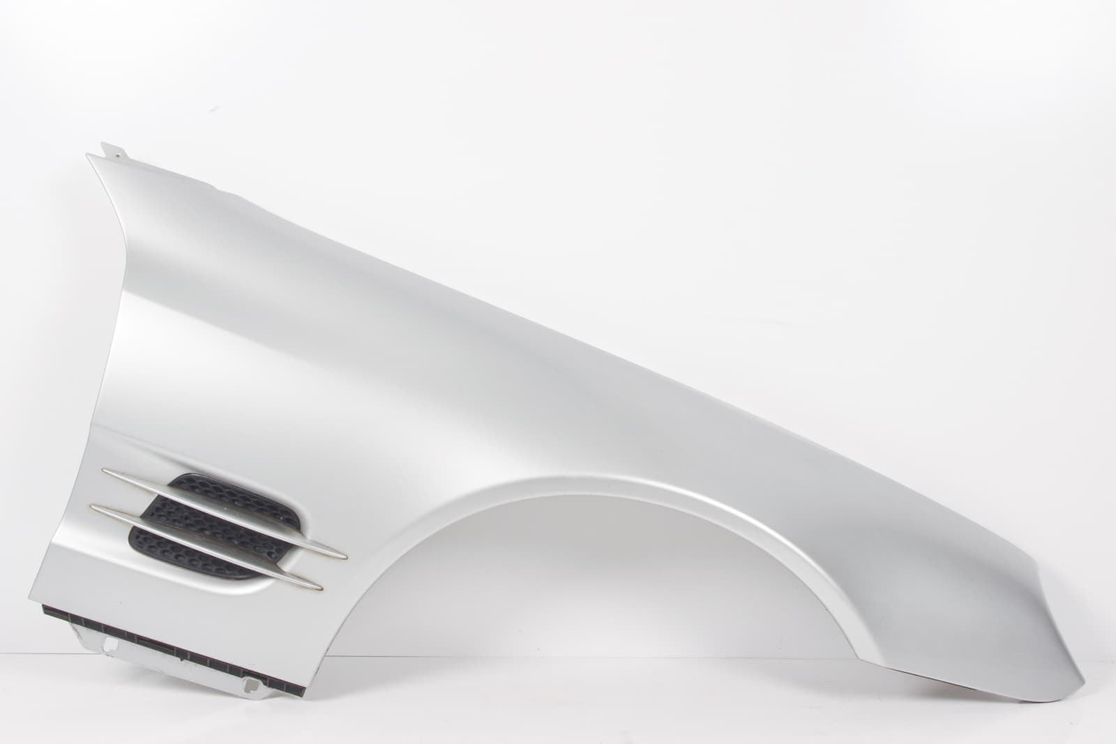 Mercedes 2308800218 Wing - Front Right Silver | R230 SL