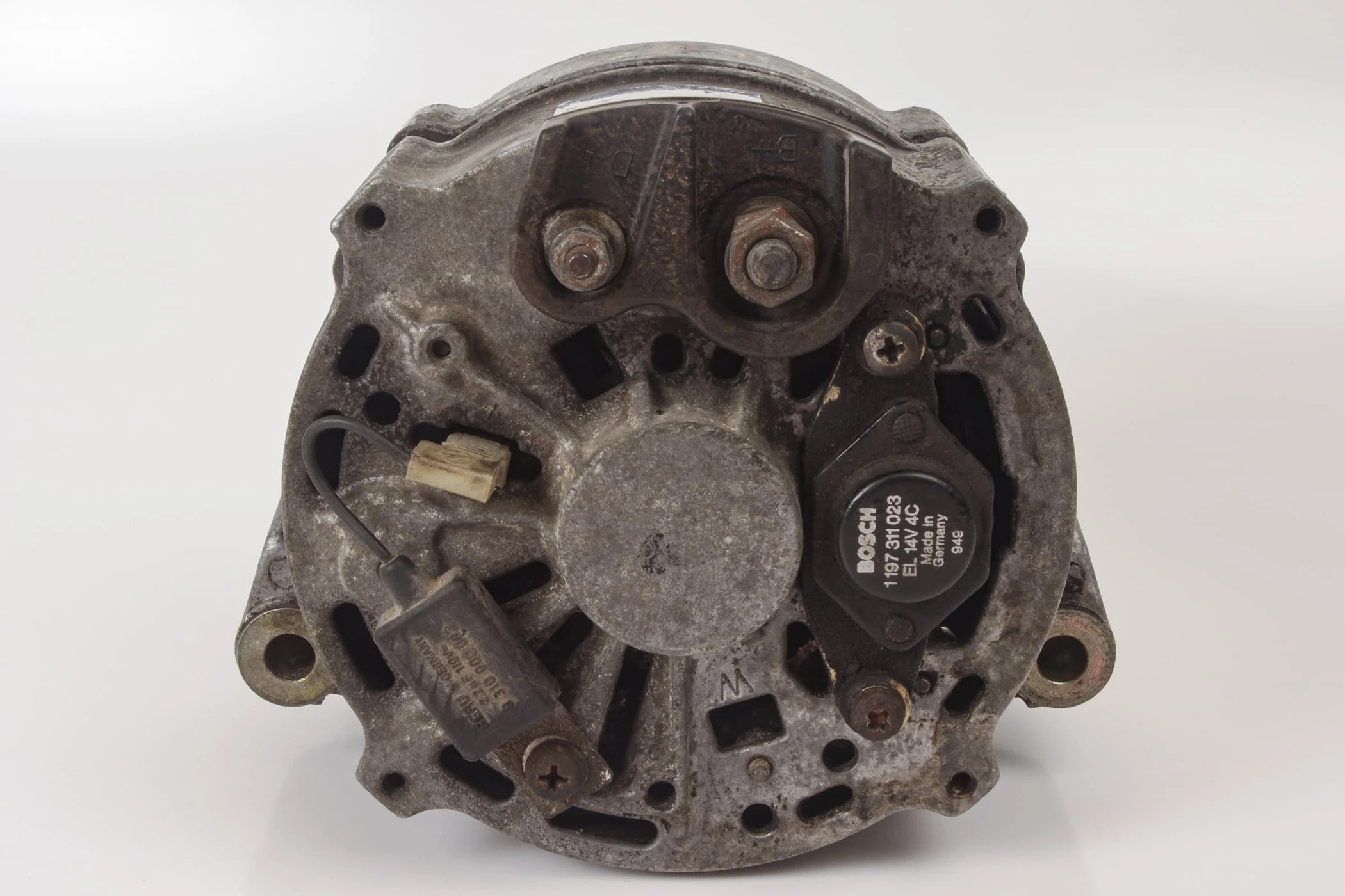 Mercedes 0091540102 Alternator | W124 C124 A124 S124 E