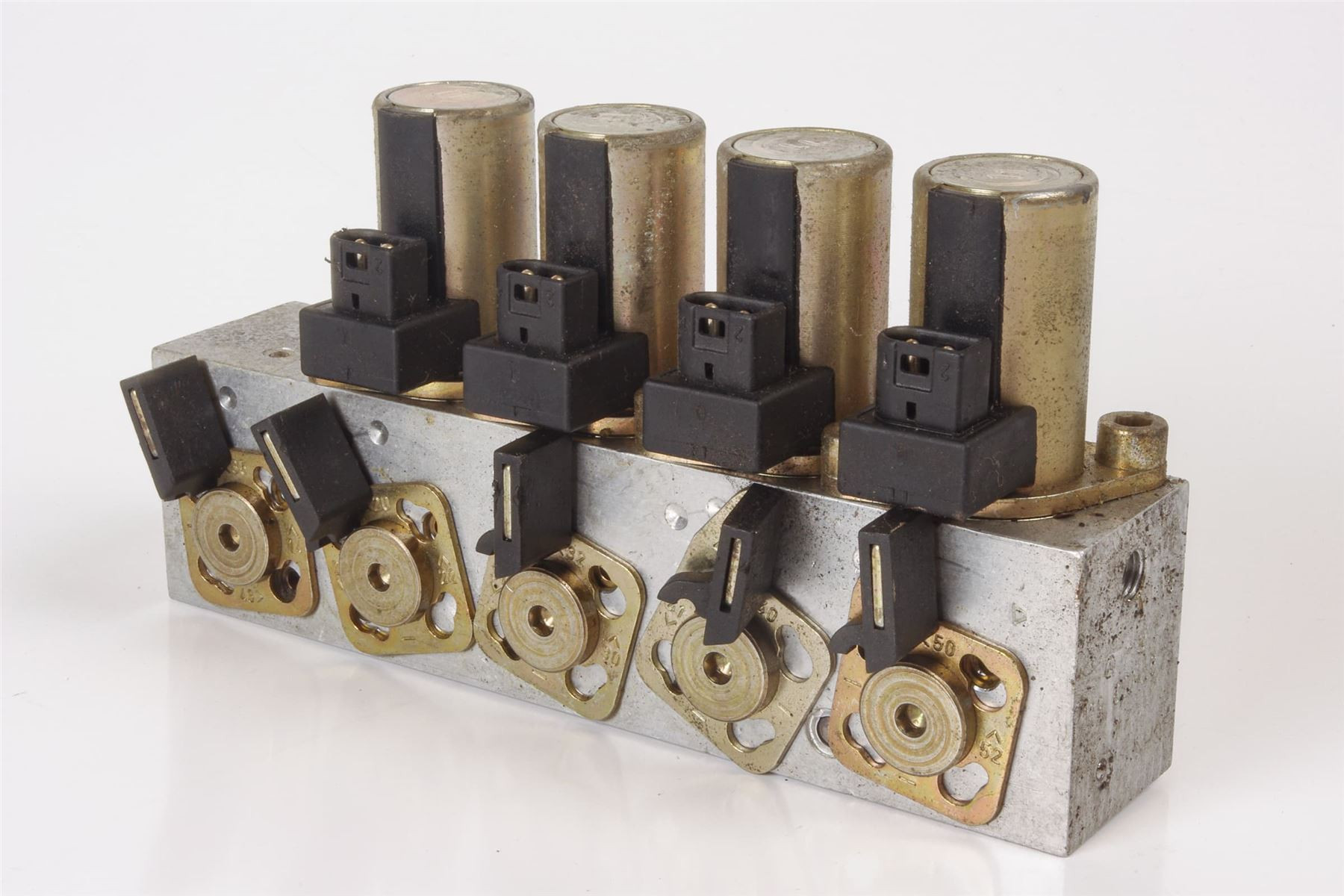 Mercedes 1298000078 Roof Hydraulic Valve Block - Right | A124 E R129 SL A208 CLK