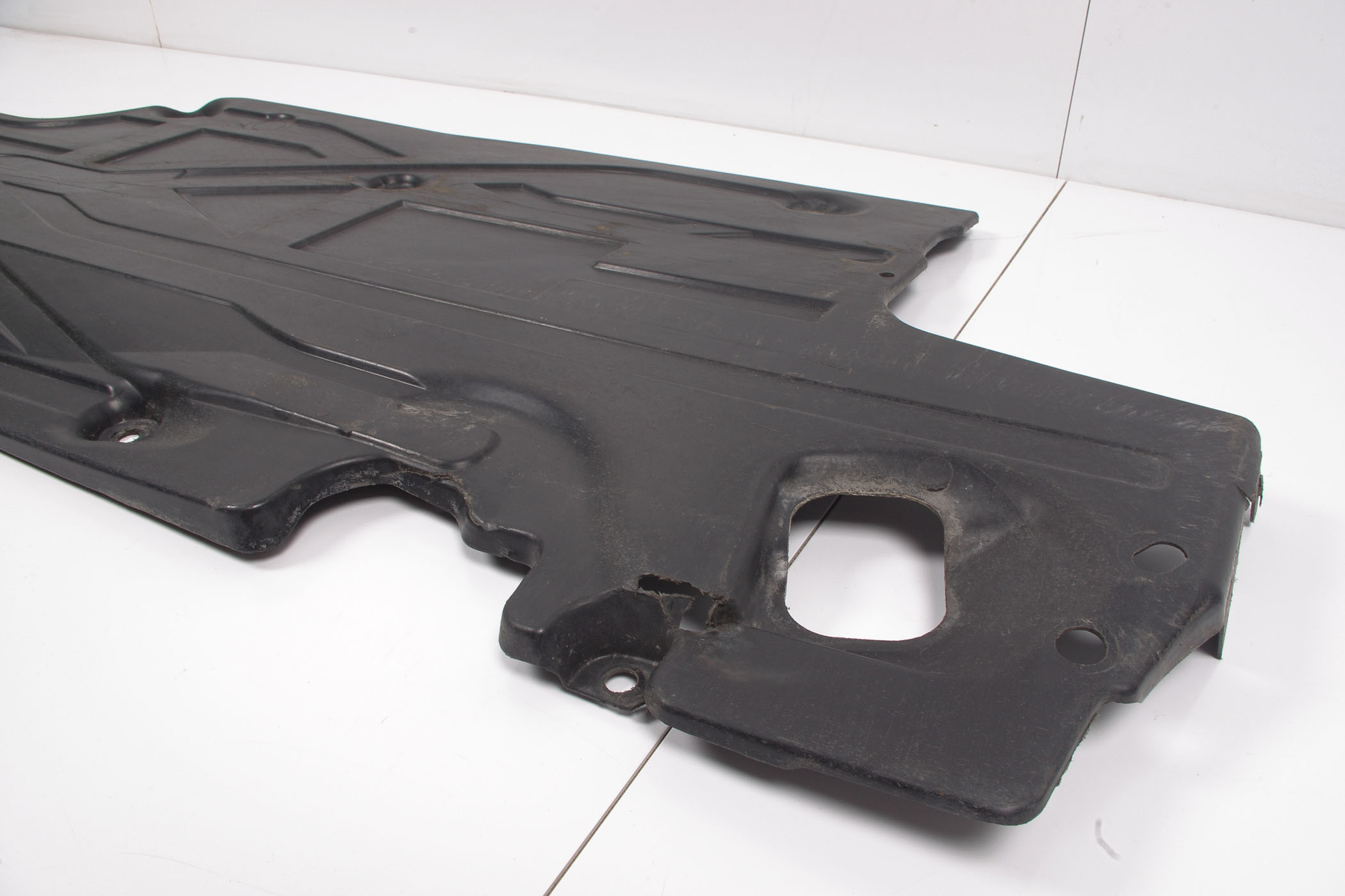 Mercedes 2306190238 Undertray - Right | R230 SL