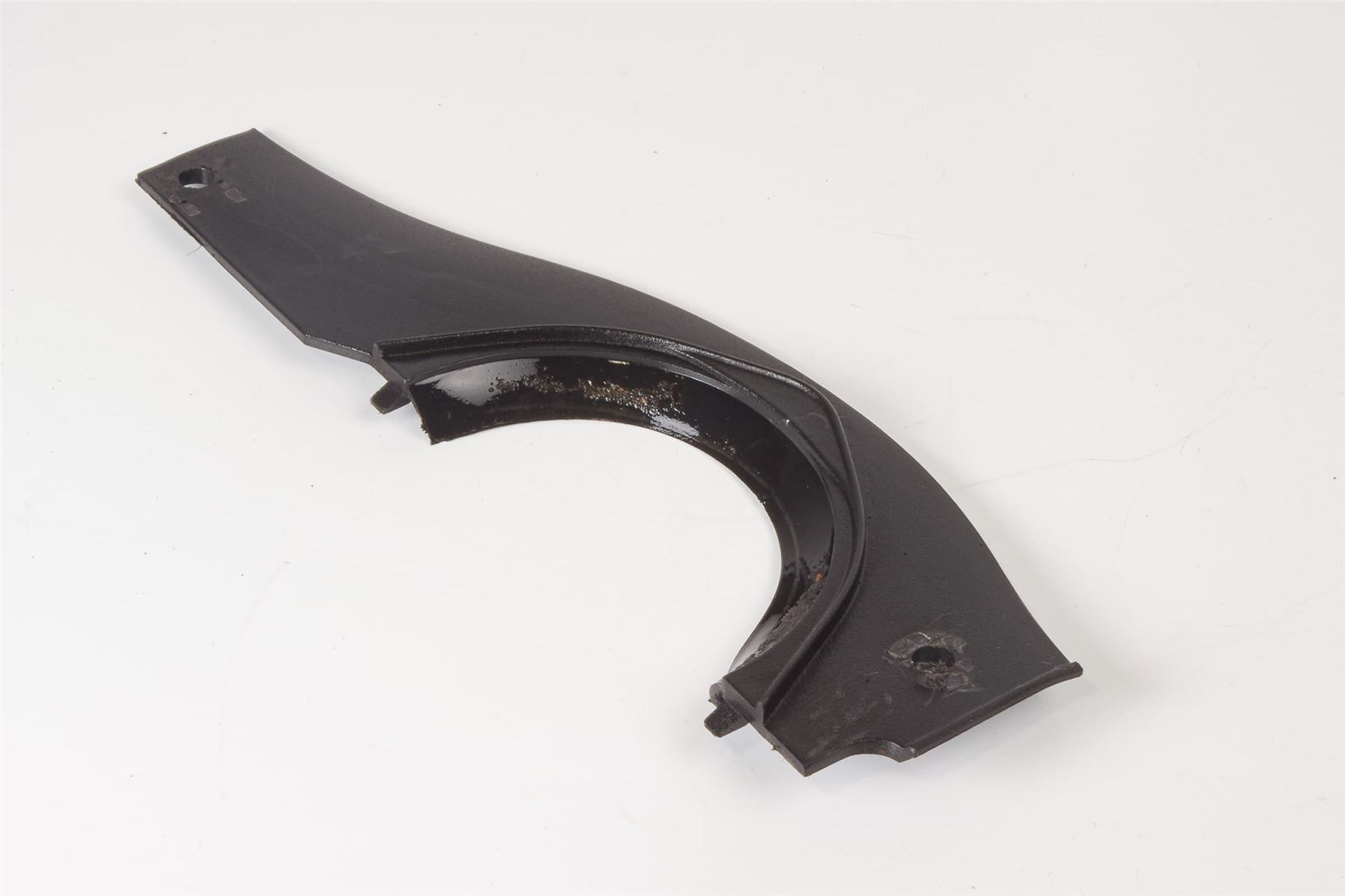 Mercedes 1408302728 Water Baffle - Front | W140 V140 C140 S