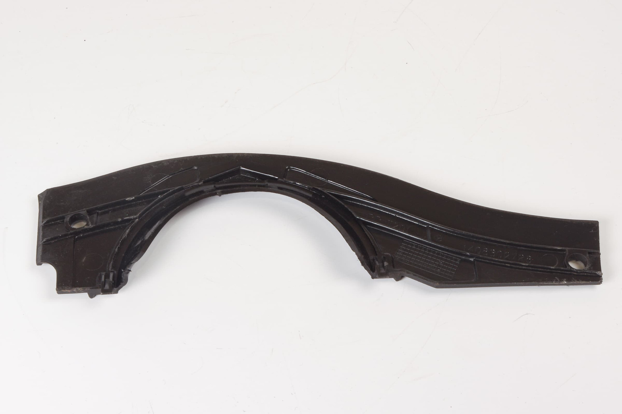 Mercedes 1408302728 Water Baffle - Front | W140 V140 C140 S