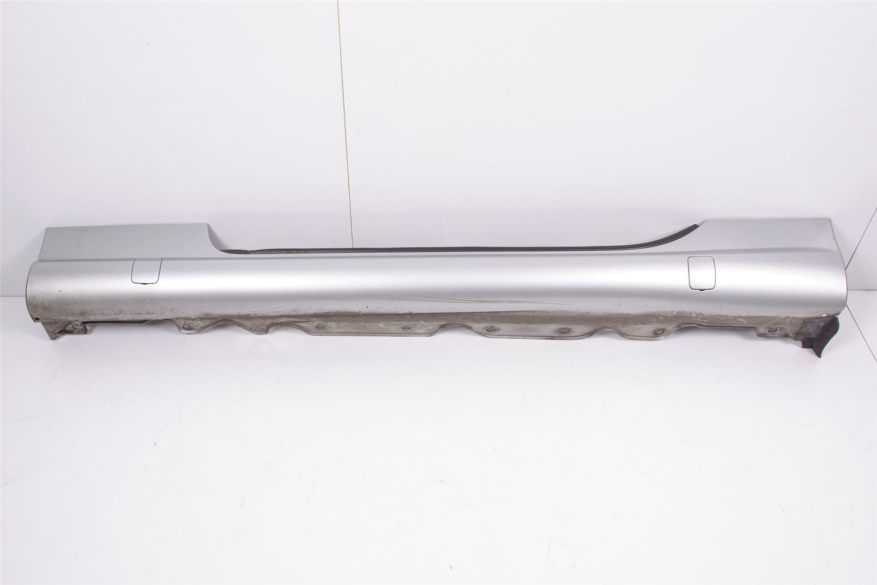 Mercedes 2306980354 Skirt Panel - Left Silver | R230 SL