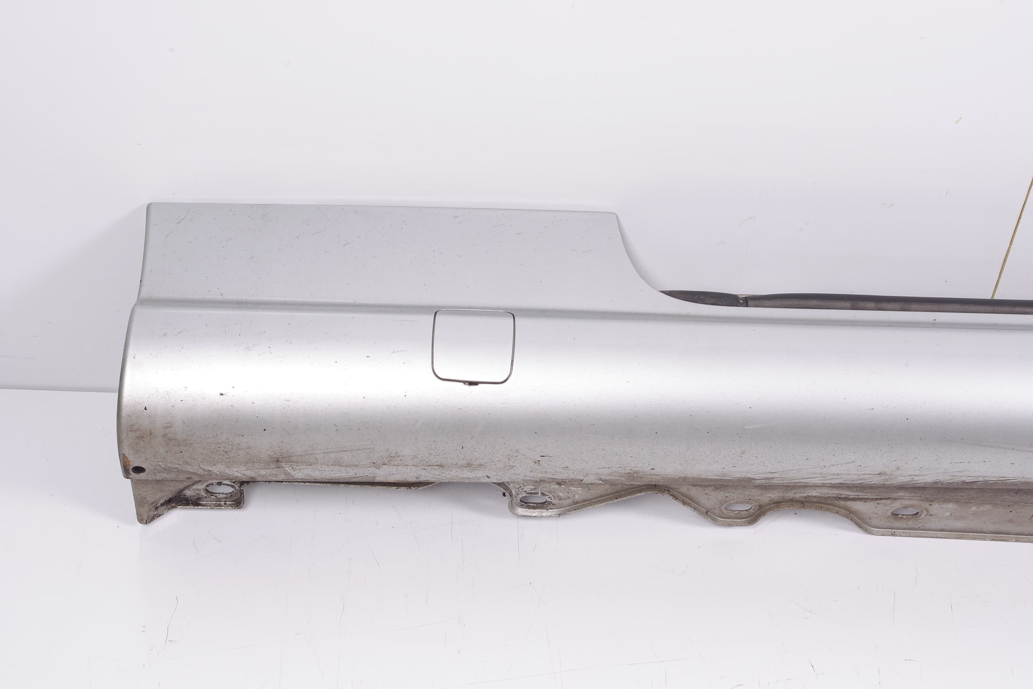 Mercedes 2306980354 Skirt Panel - Left Silver | R230 SL