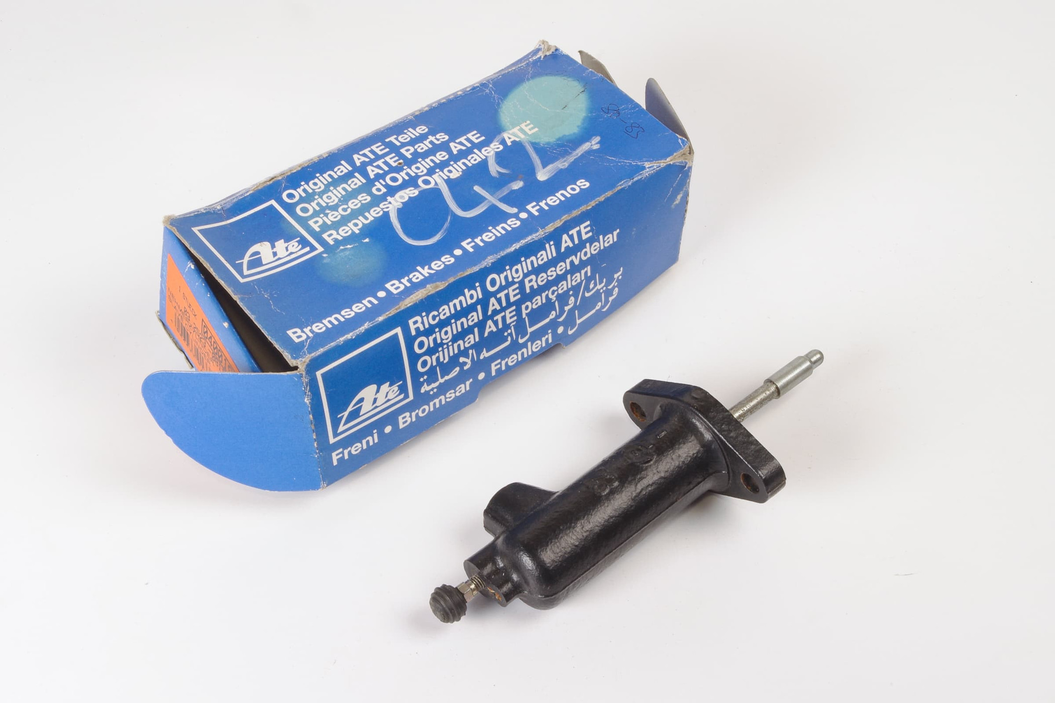 Mercedes 0012956807 Clutch Slave Cylinder (New Old St.) | C107 R107 SL W108...