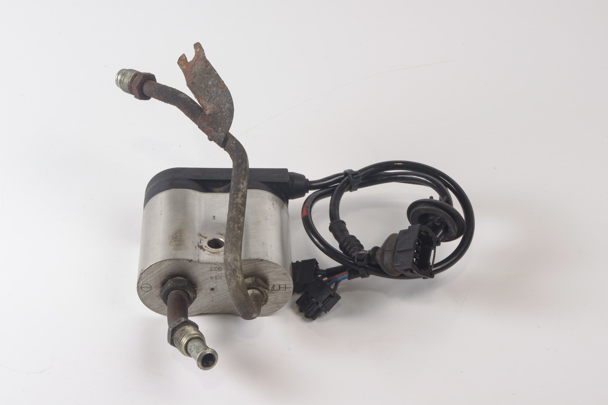 Mercedes 1403271125 Hydraulic Damping Valve - Rear | R129 SL W140 V140 C140 S