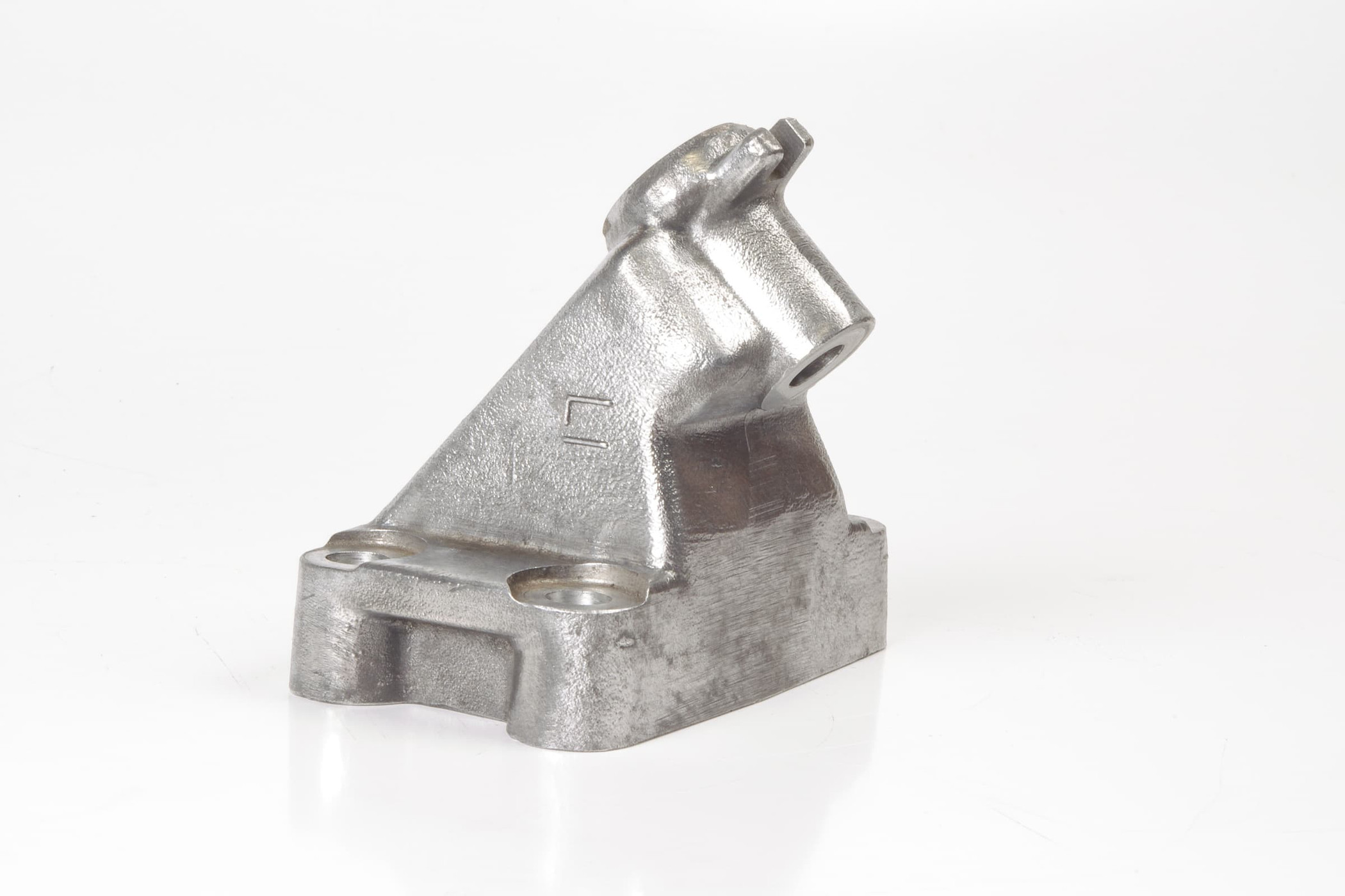 Mercedes 1192233004 Engine Mount Bracket - Right | R129 SL