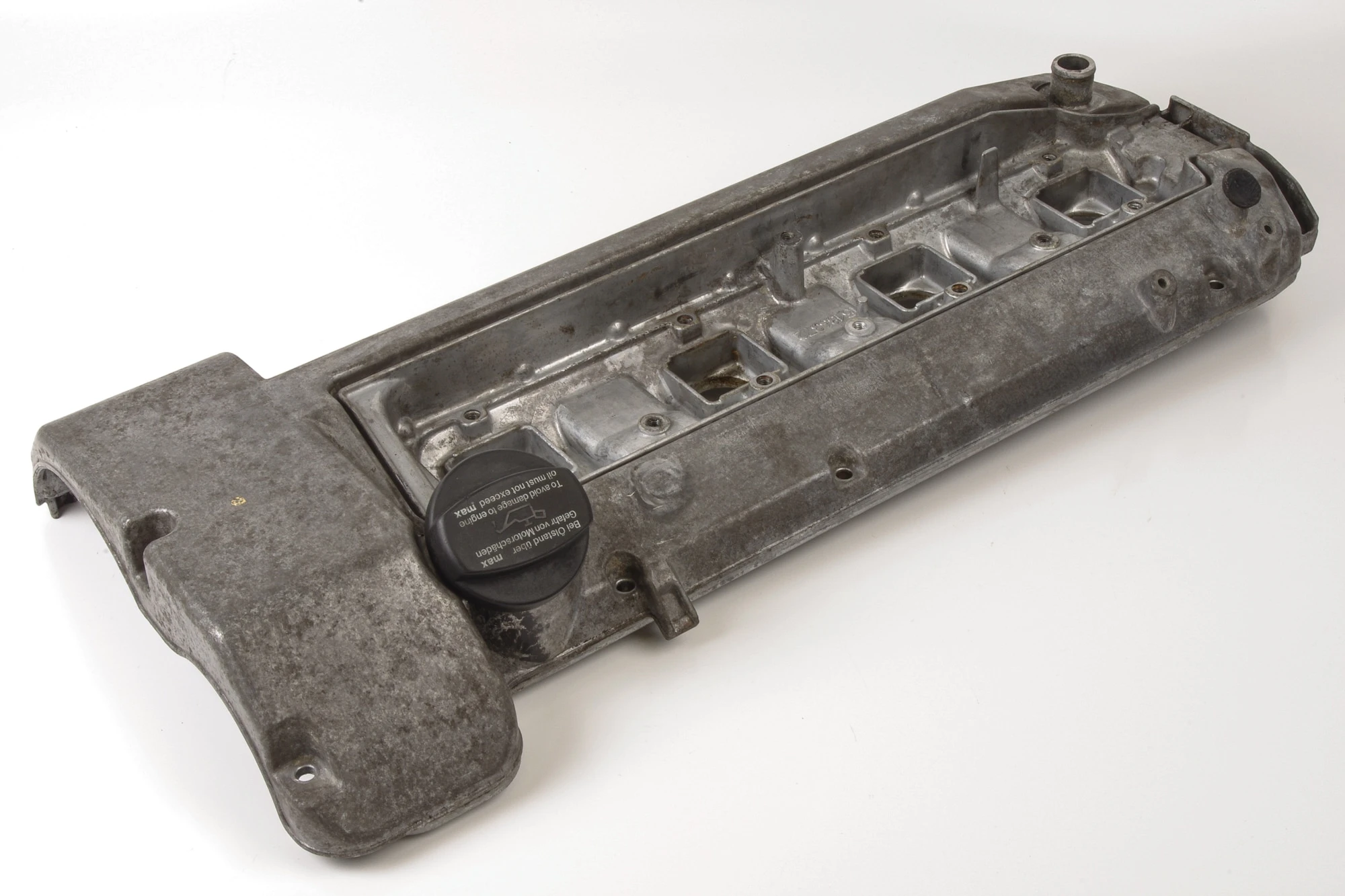 Mercedes 1190161105 Valve Cylinder Head Cover - Right | R129 SL W124 E W140 S