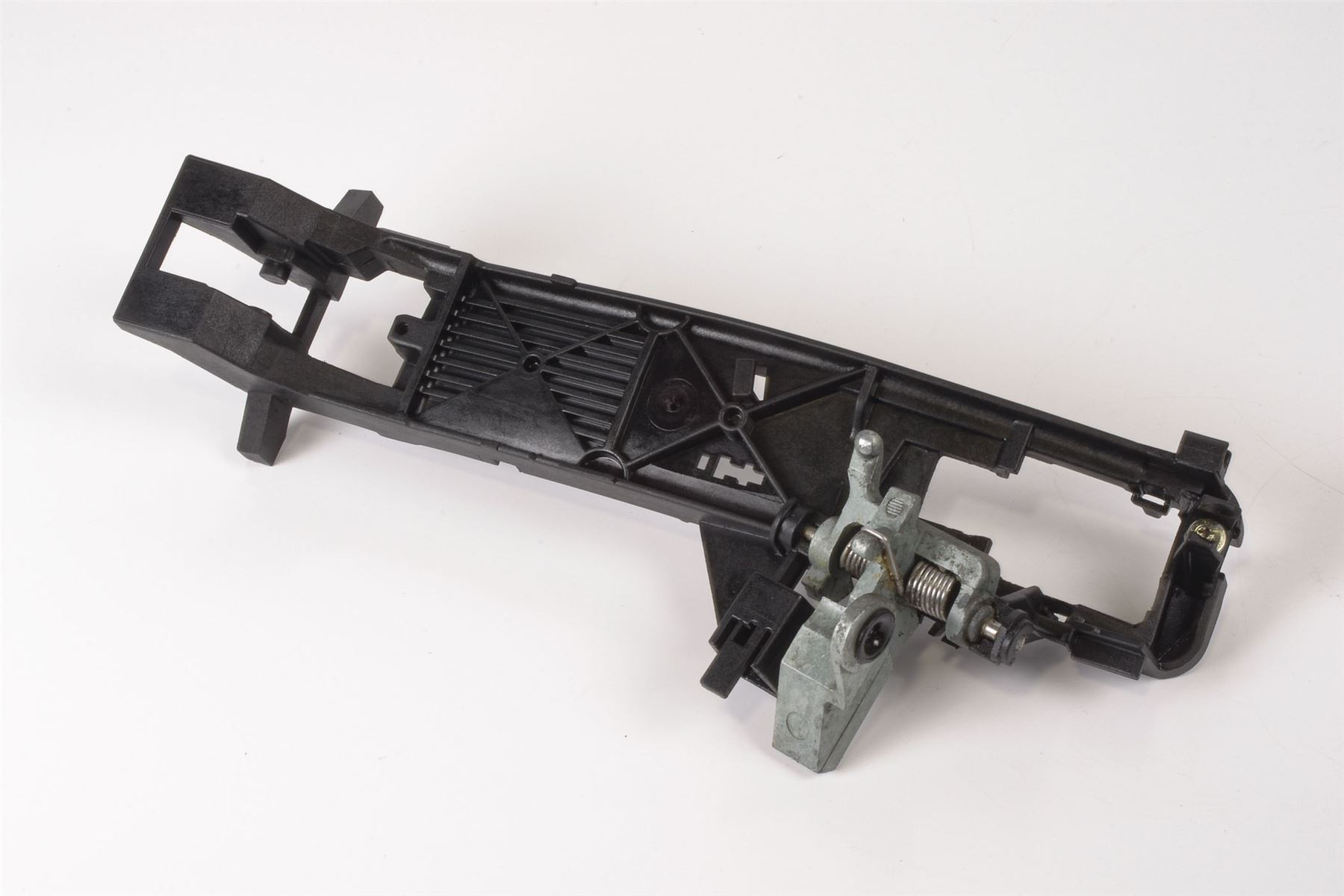 Mercedes 2207600434 Exterior Door Handle Mechanism - Right | W220 S R230 SL